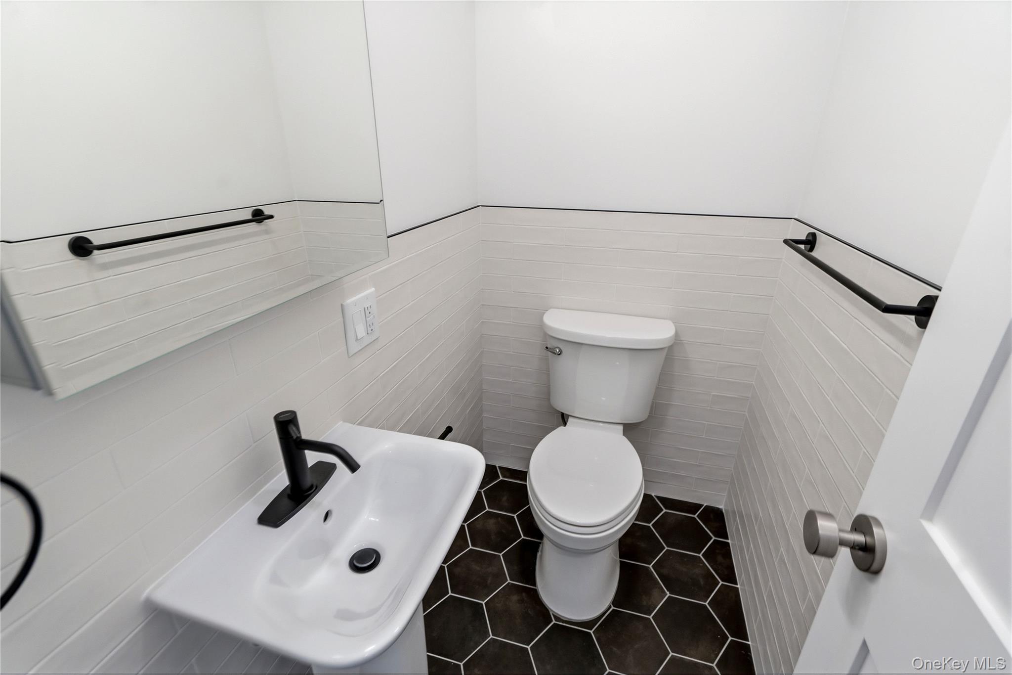 6249 60th Street Unit: 2 and 3