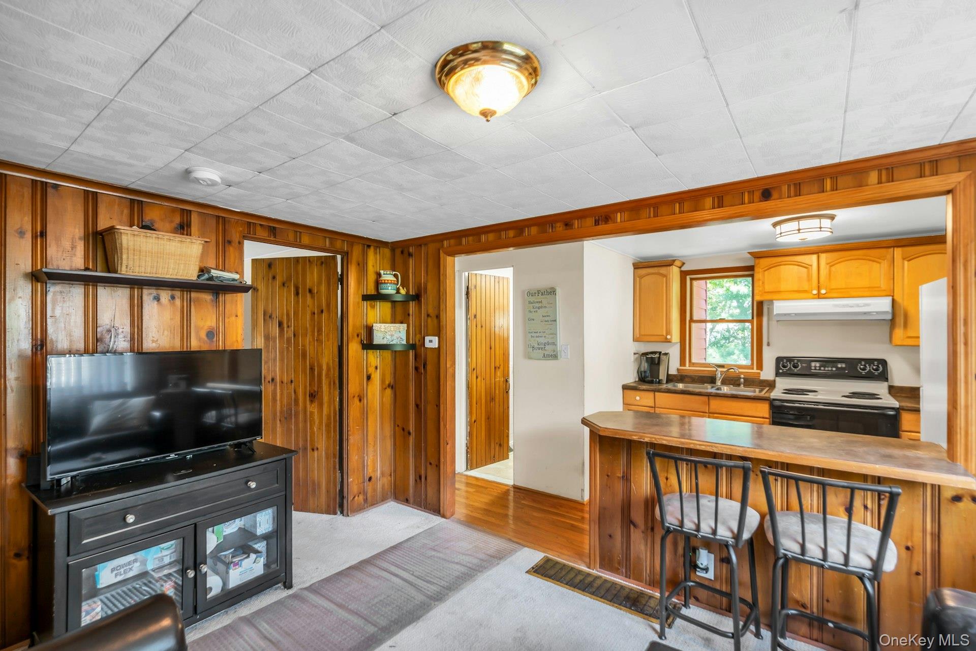 33 Cedar Drive