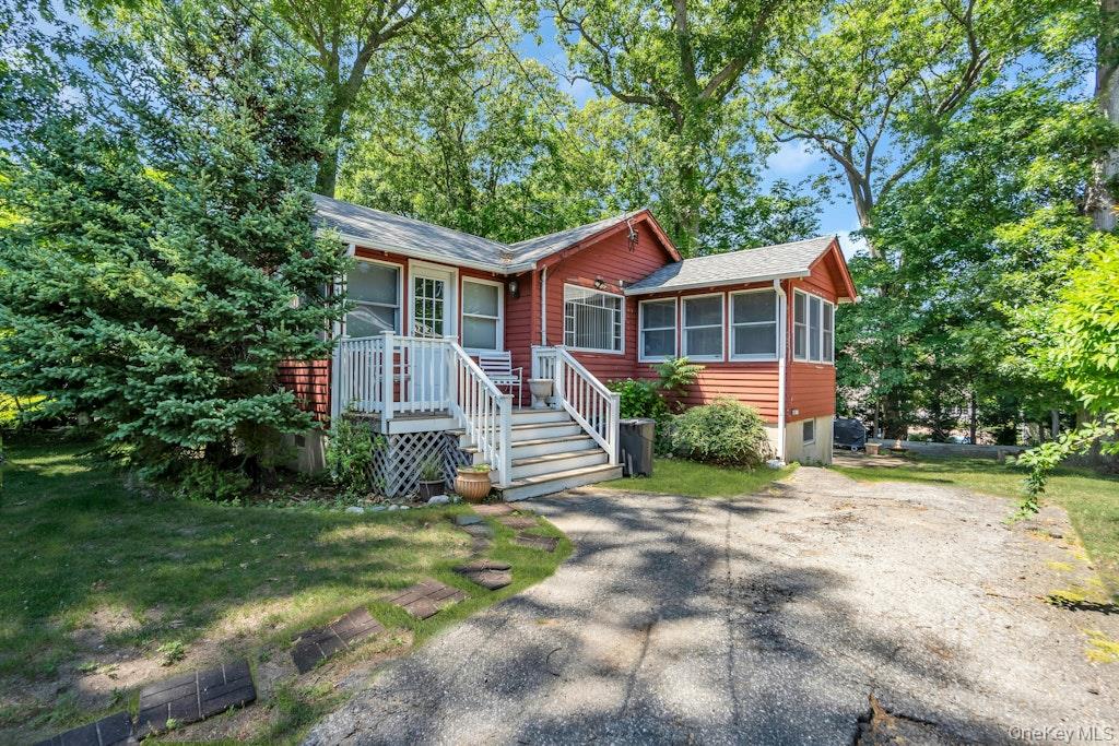 33 Cedar Drive