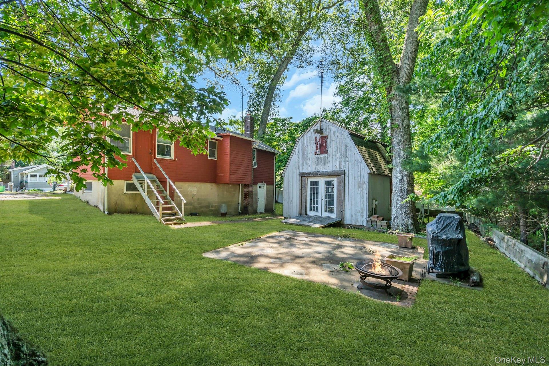 33 Cedar Drive
