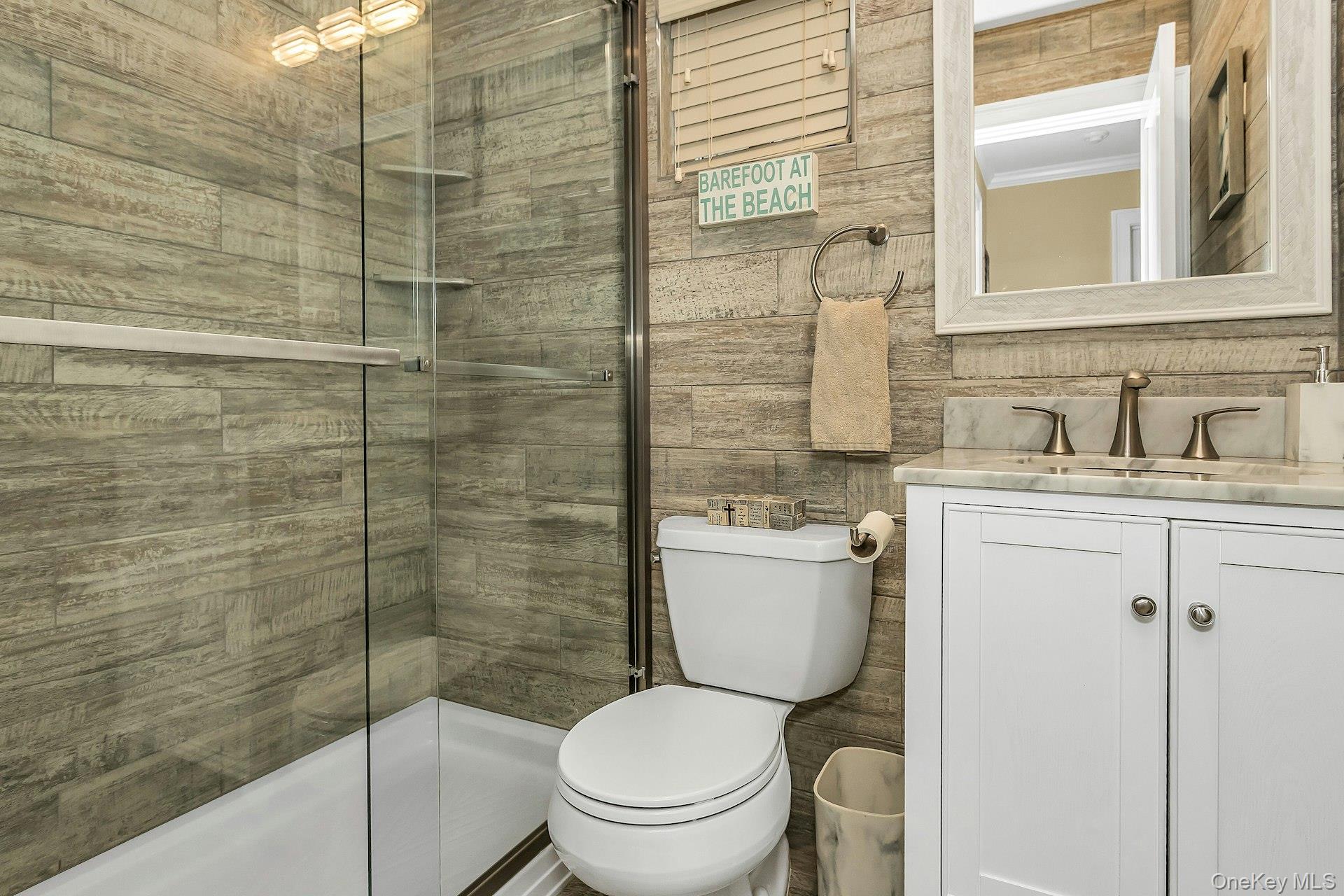 281 Dune Road Unit: 18a