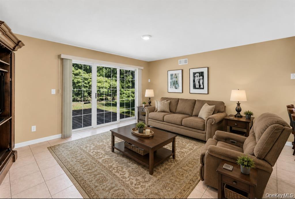 112 Dorado Court S