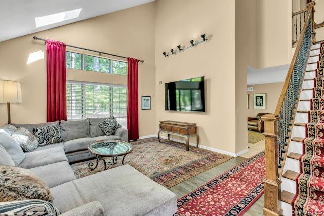 112 Dorado Court S