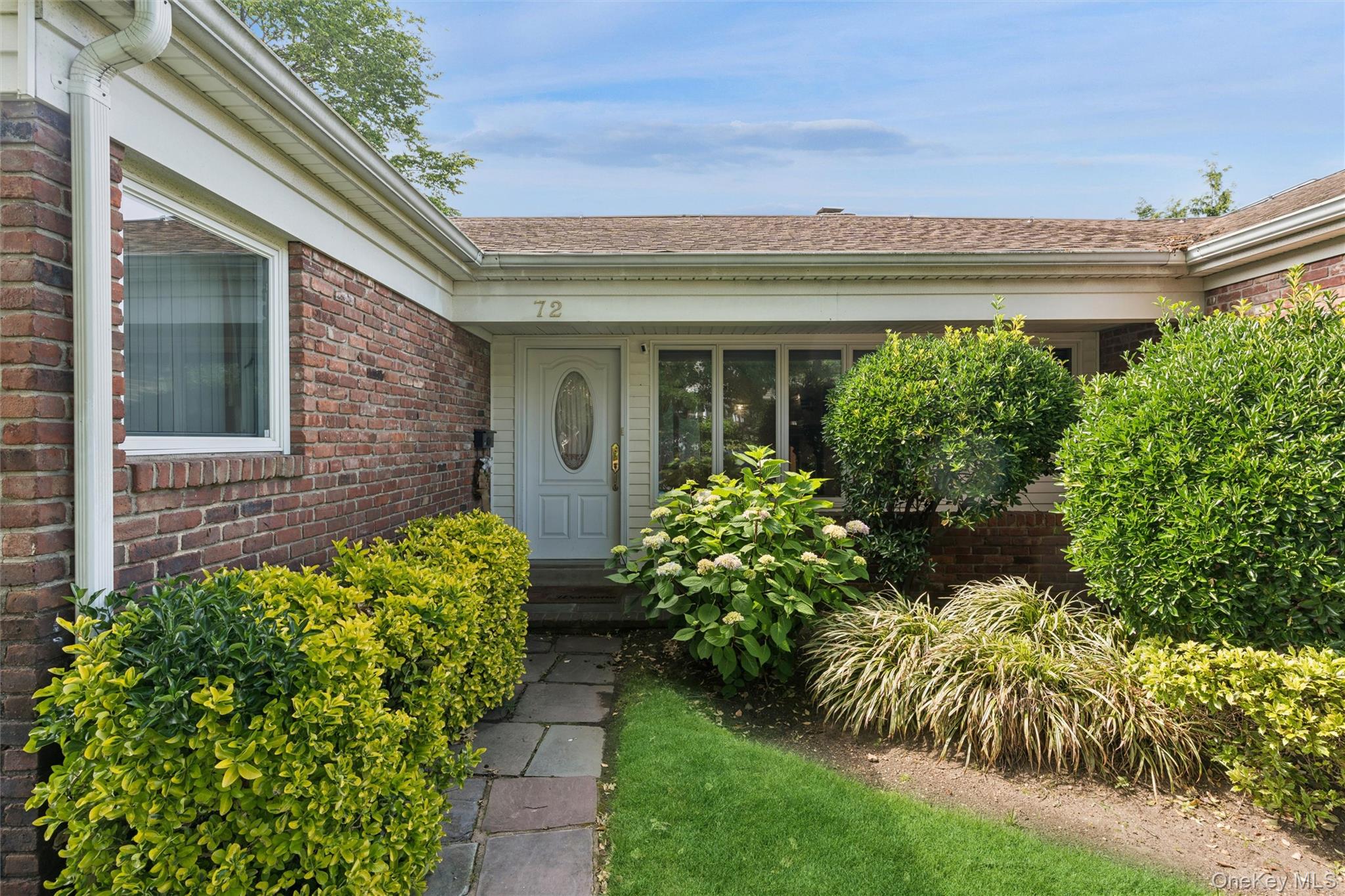 72 Lake End Road