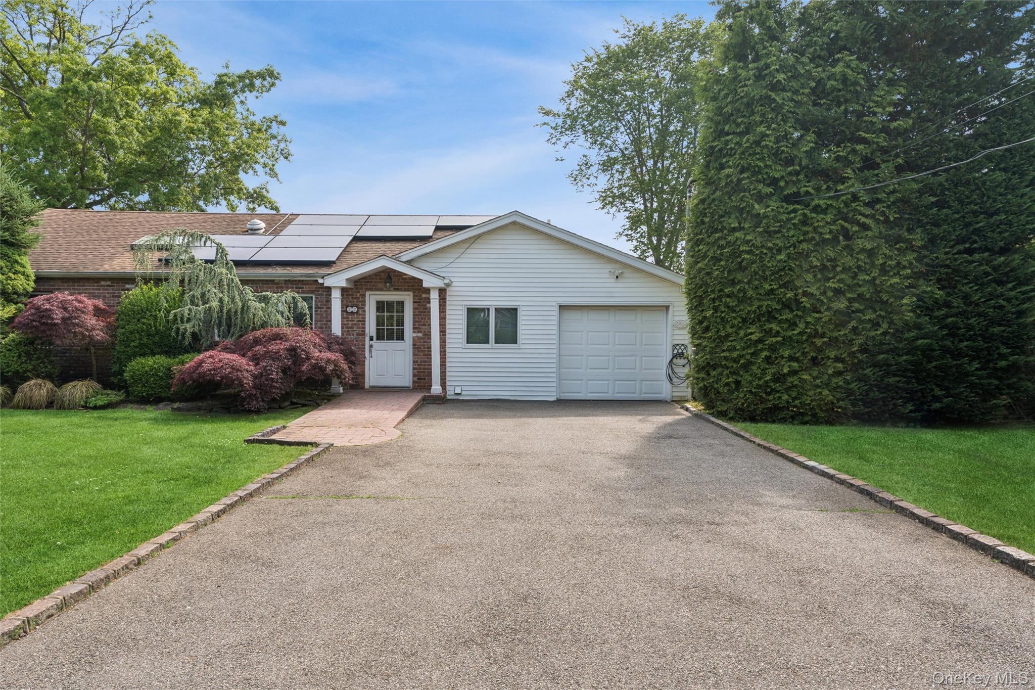 72 Lake End Road