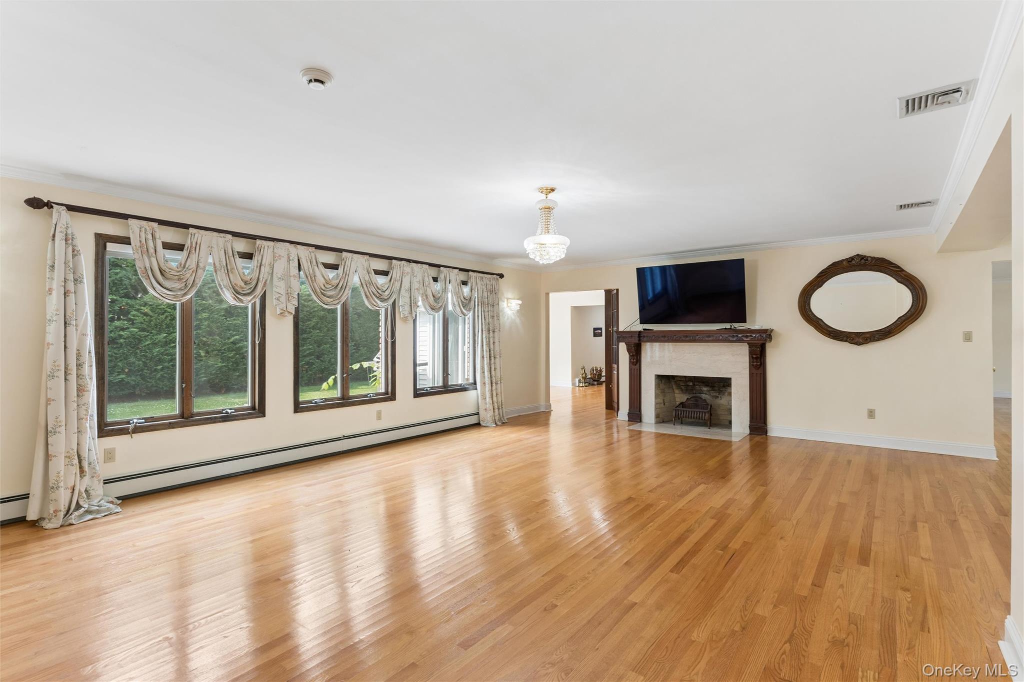 72 Lake End Road