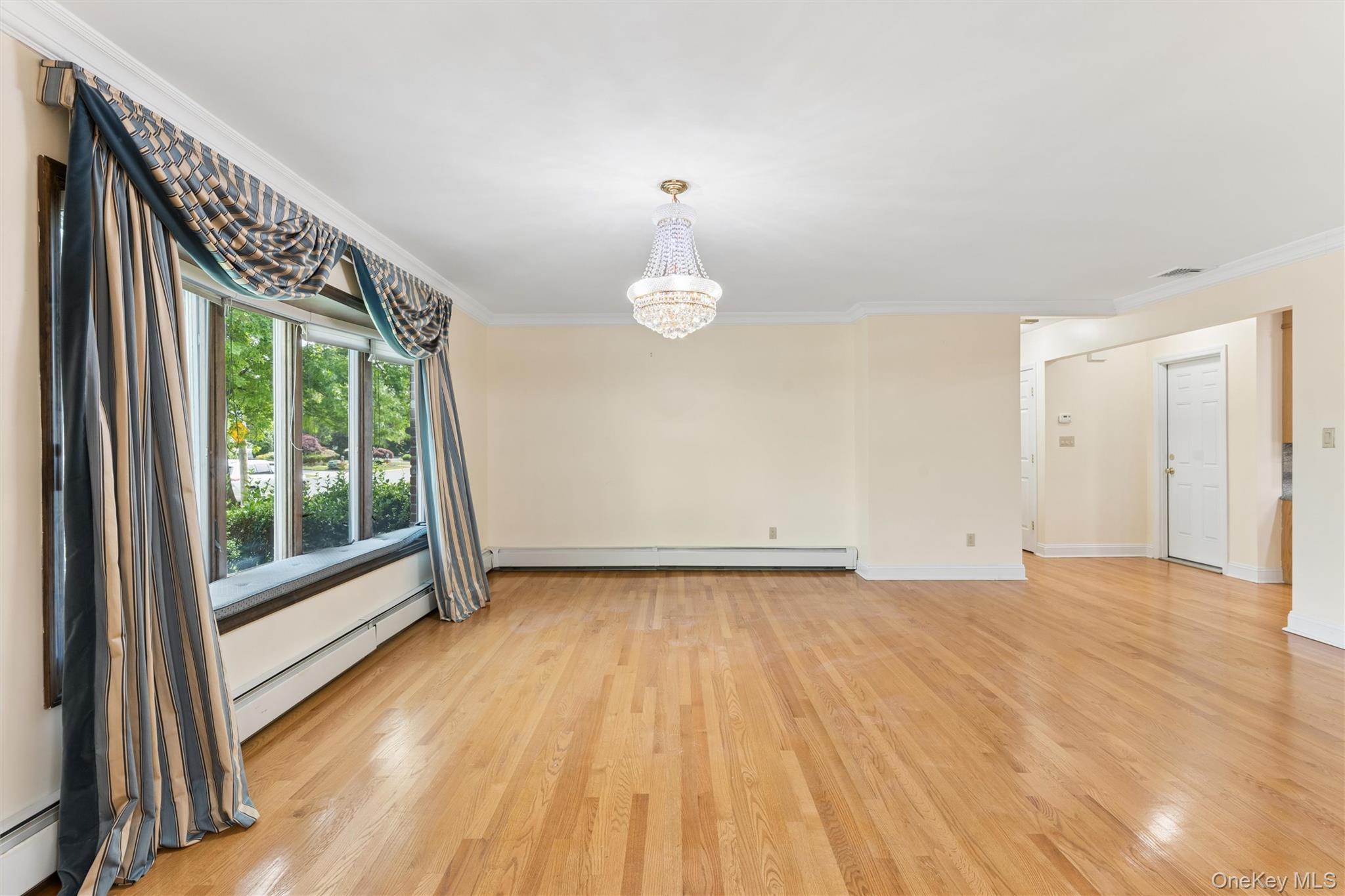 72 Lake End Road