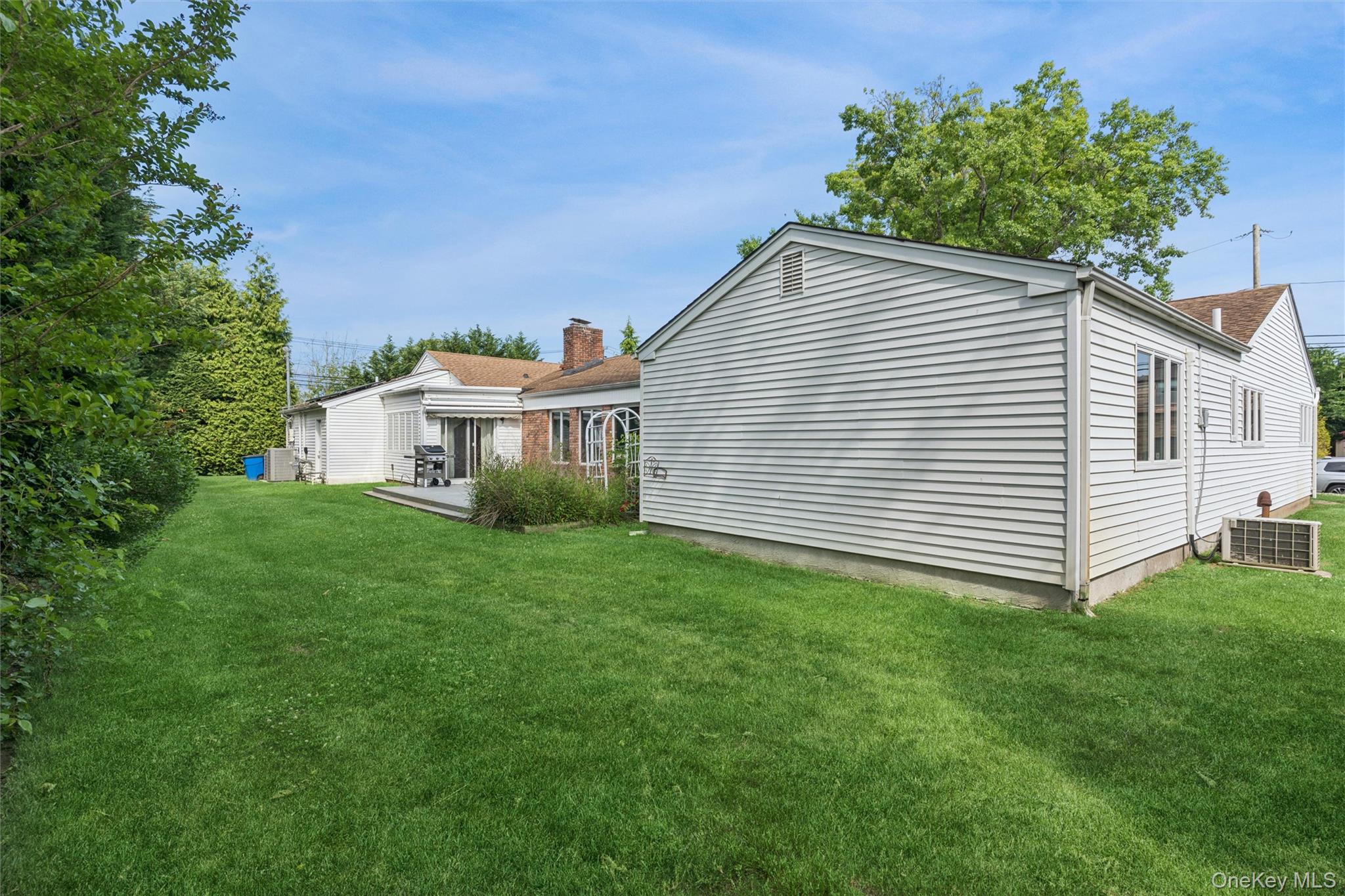72 Lake End Road