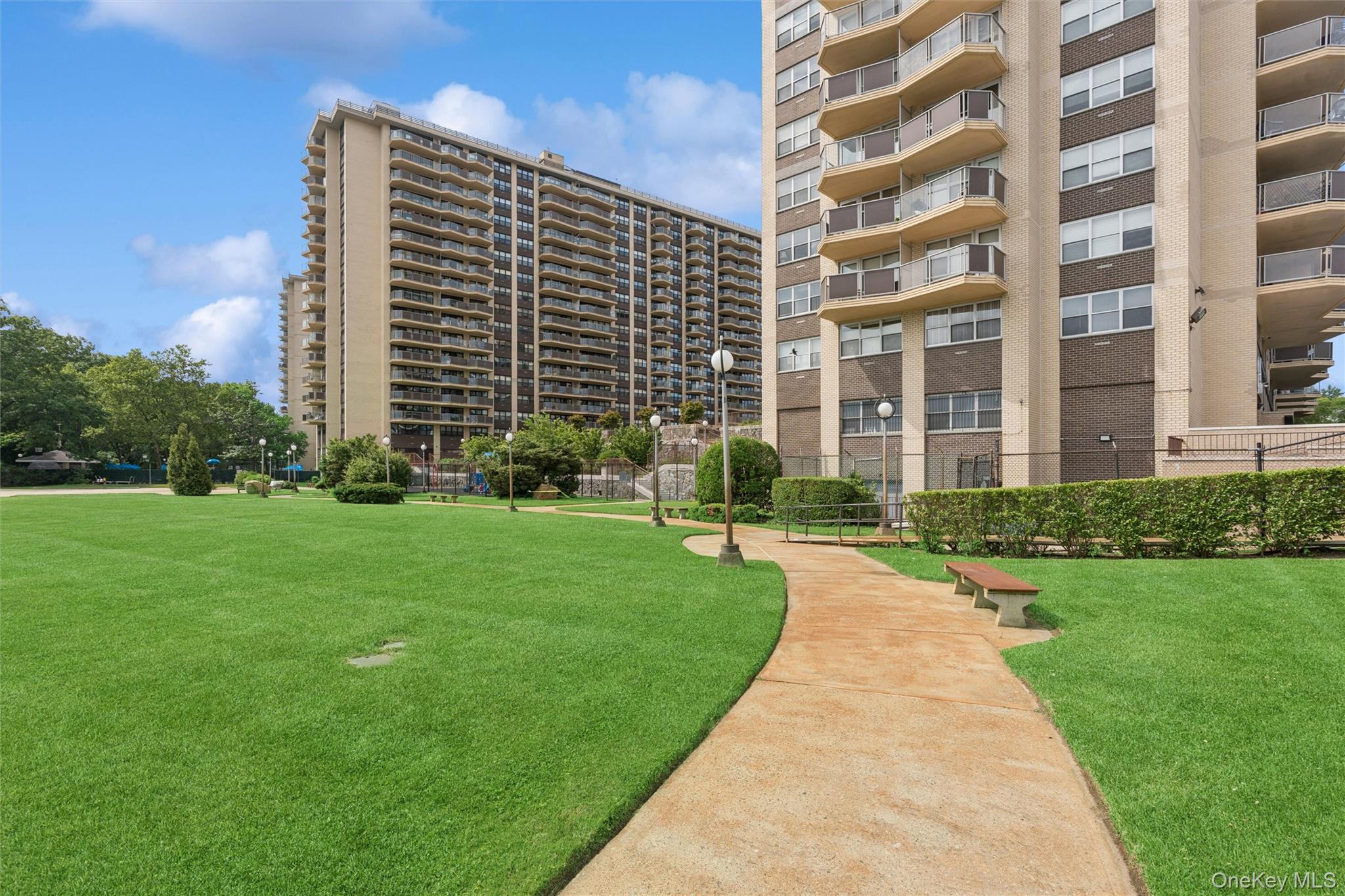 1815 215th Street Unit: 6C