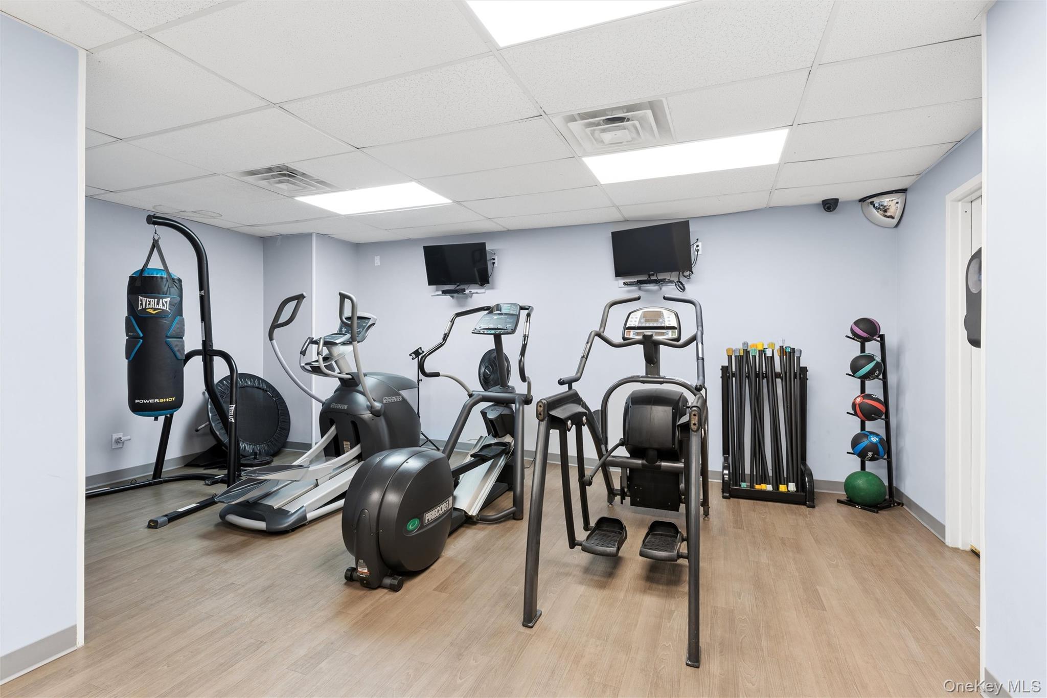 1815 215th Street Unit: 6C