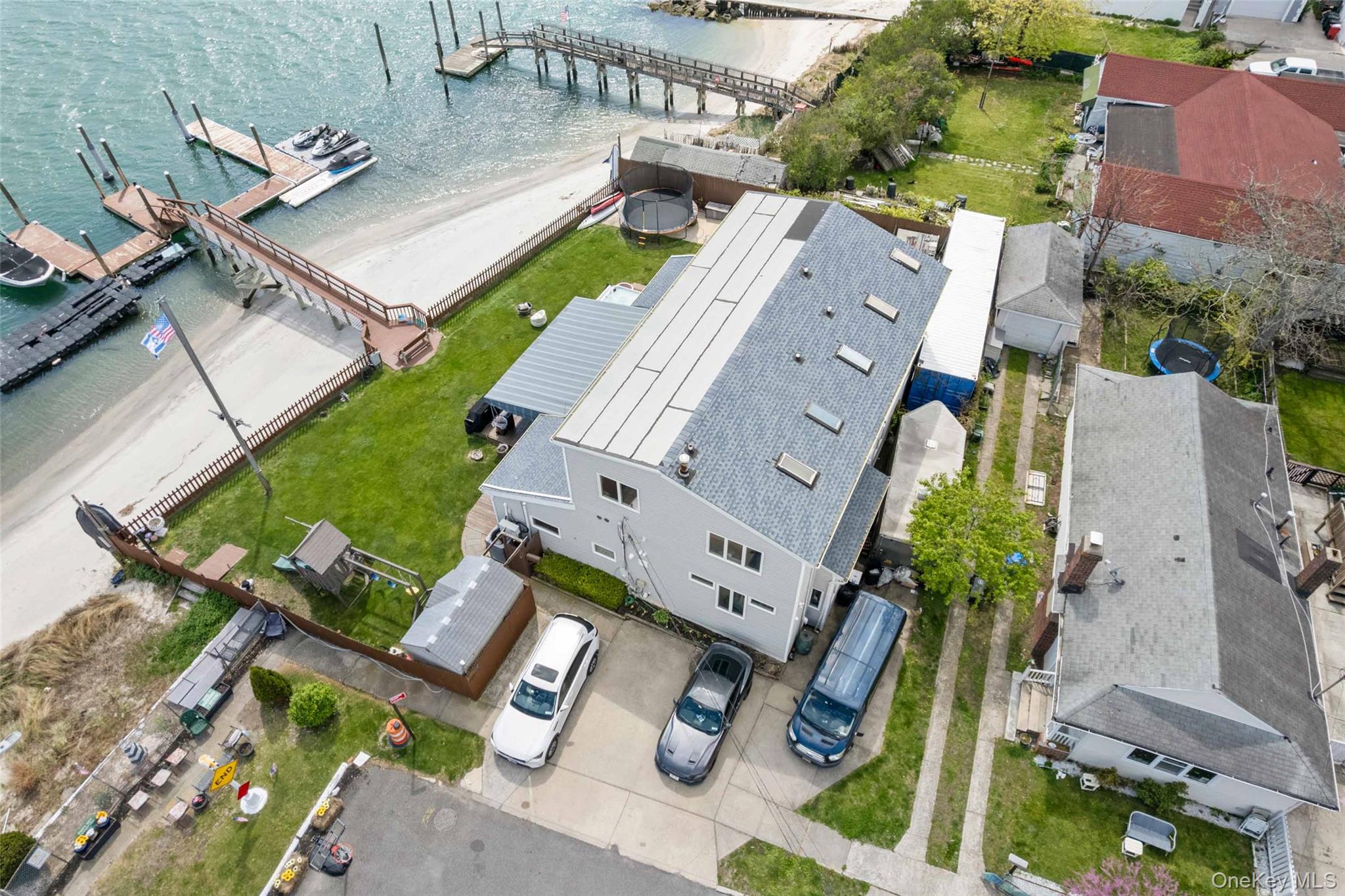 125 Beach 3rd Street