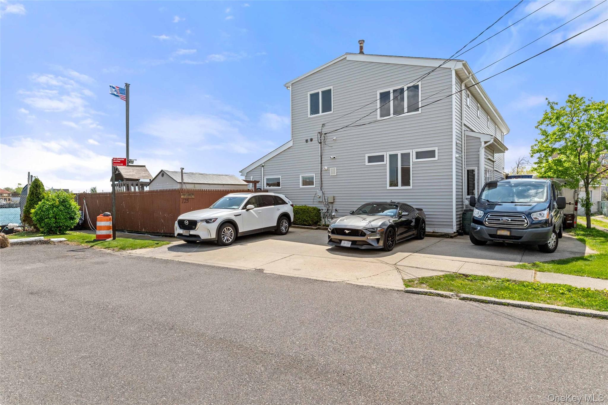 125 Beach 3rd Street