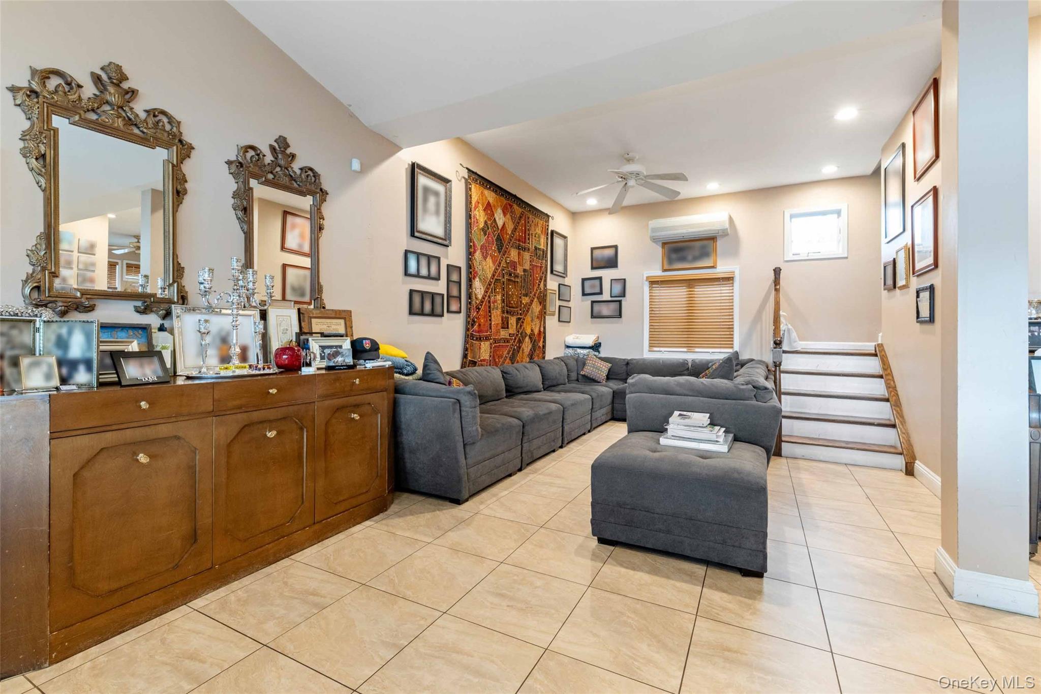 125 Beach 3rd Street