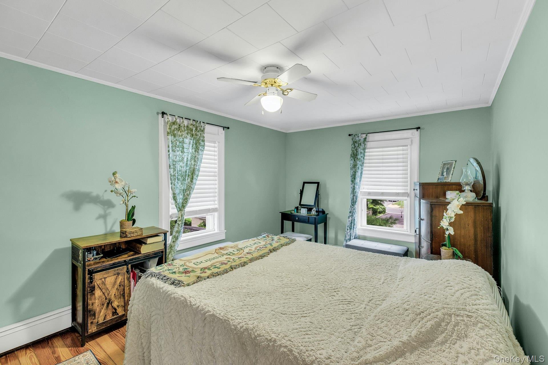 436 Bedell Terrace