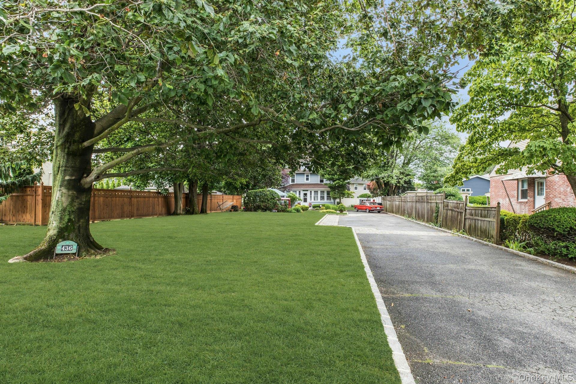 436 Bedell Terrace