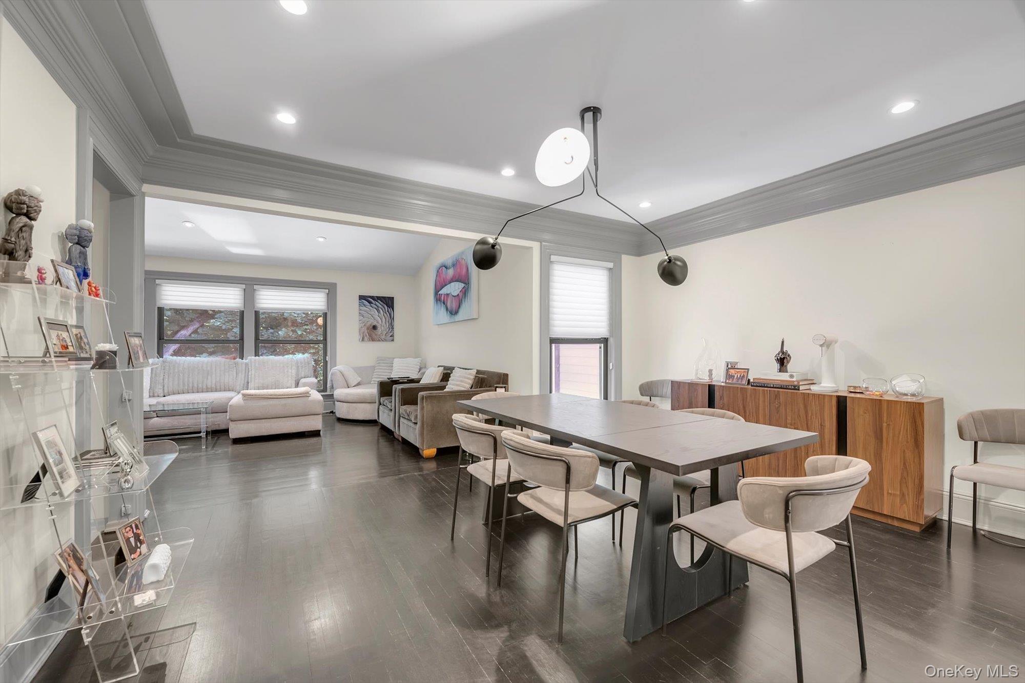 15 High Oaks Court