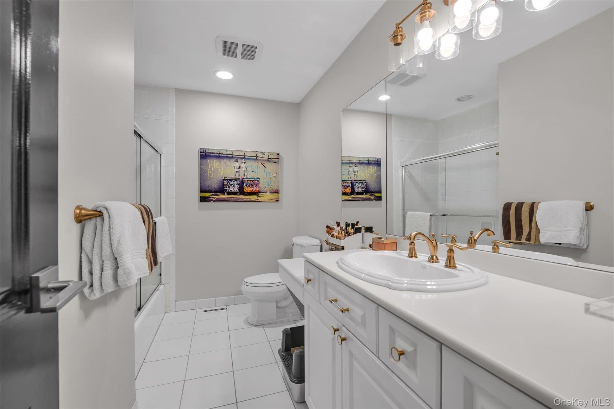 15 High Oaks Court