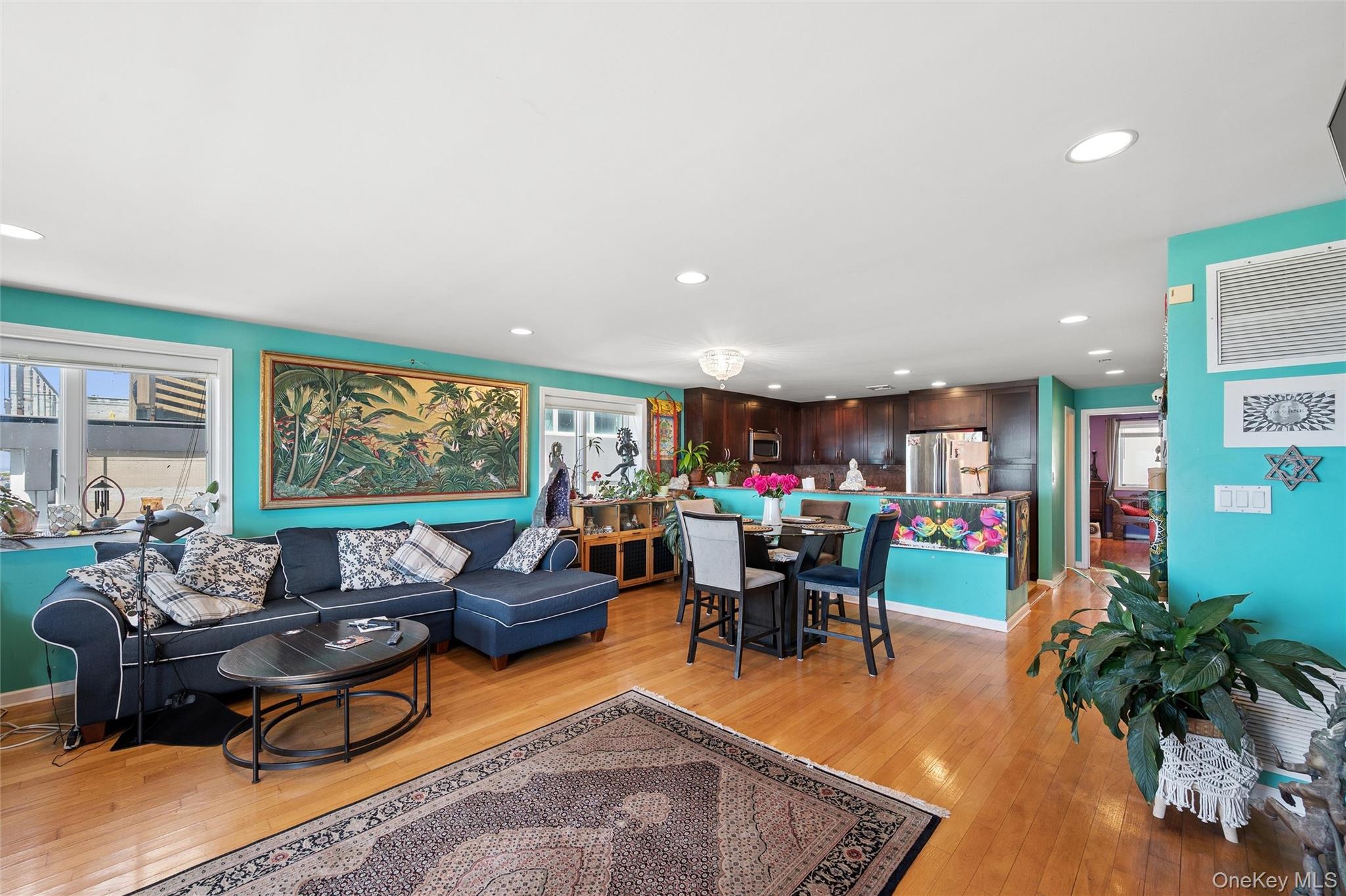 452 Oceanfront Unit: 102