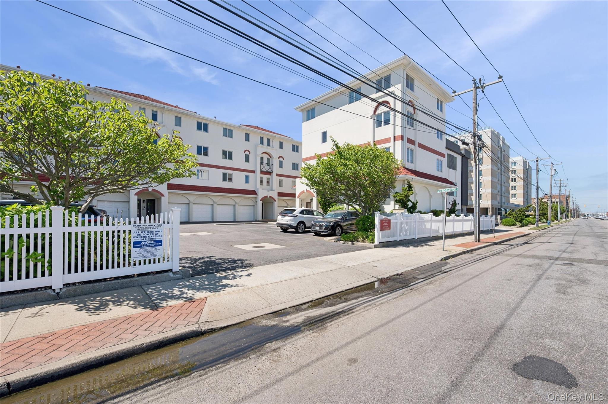 452 Oceanfront Unit: 102
