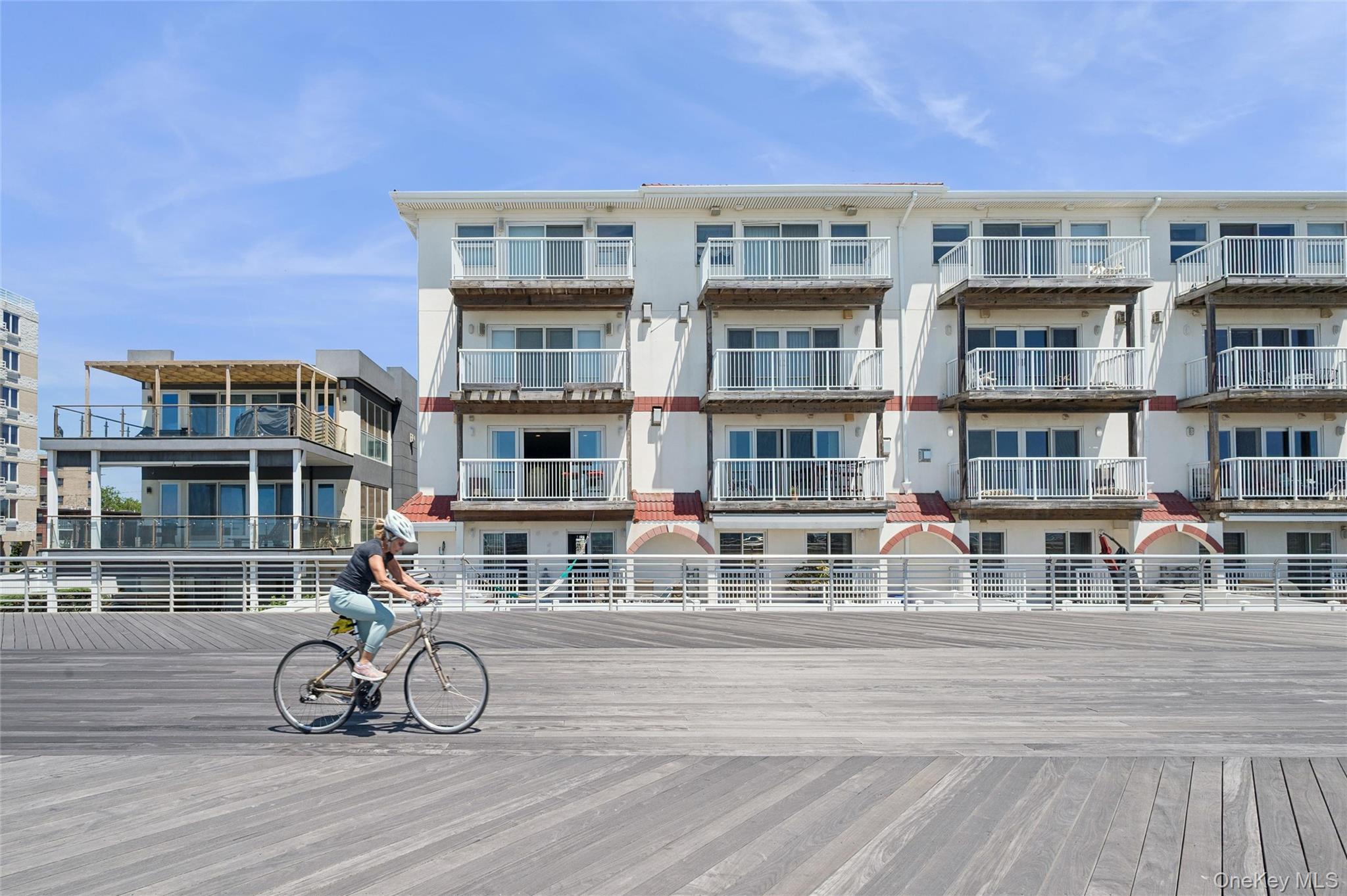 452 Oceanfront Unit: 102