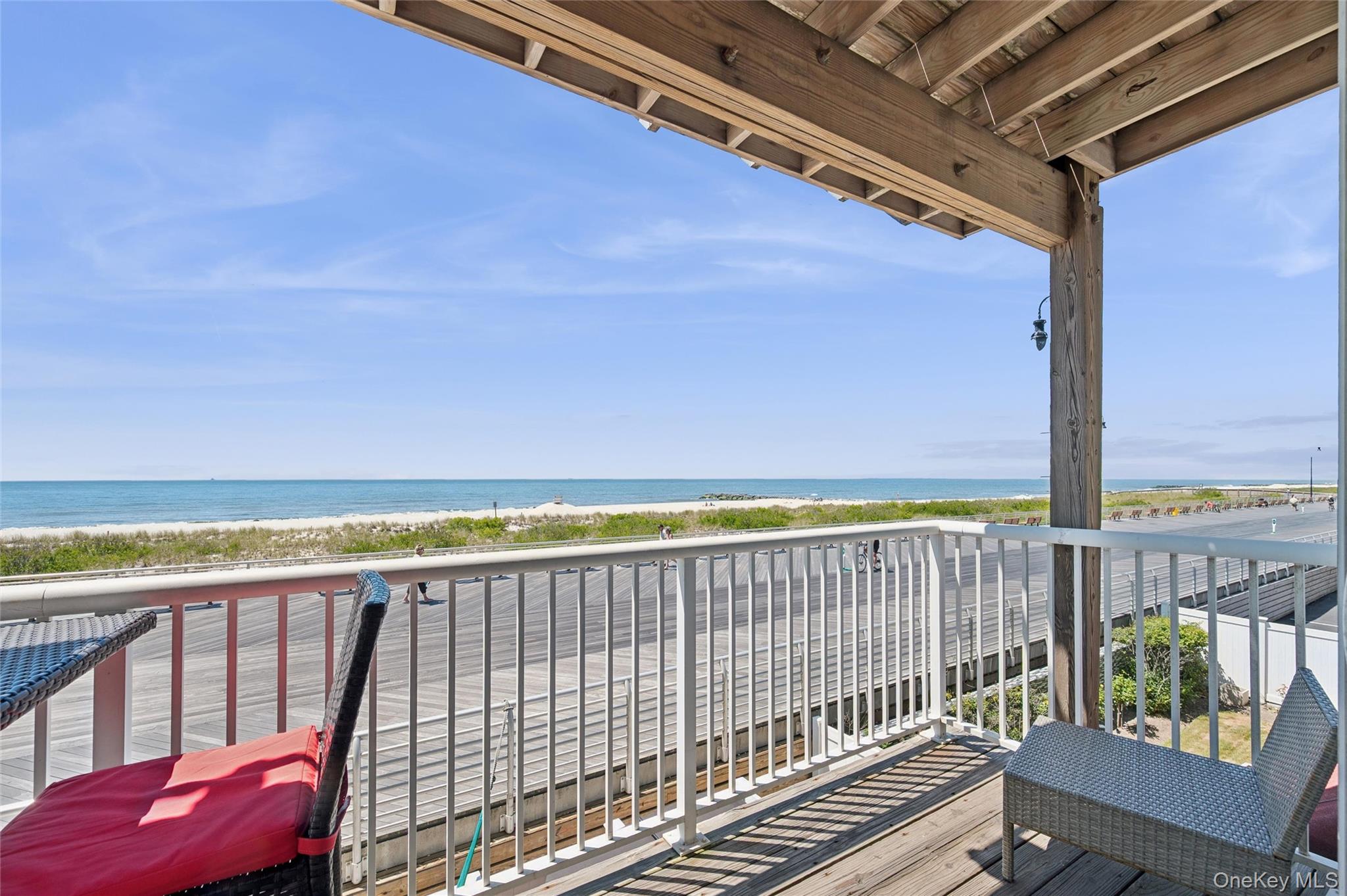 452 Oceanfront Unit: 102