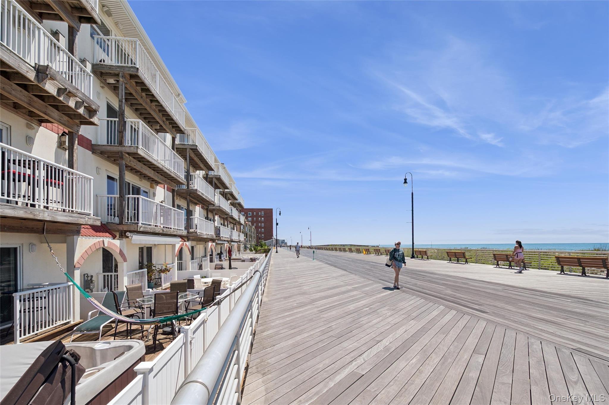 452 Oceanfront Unit: 102