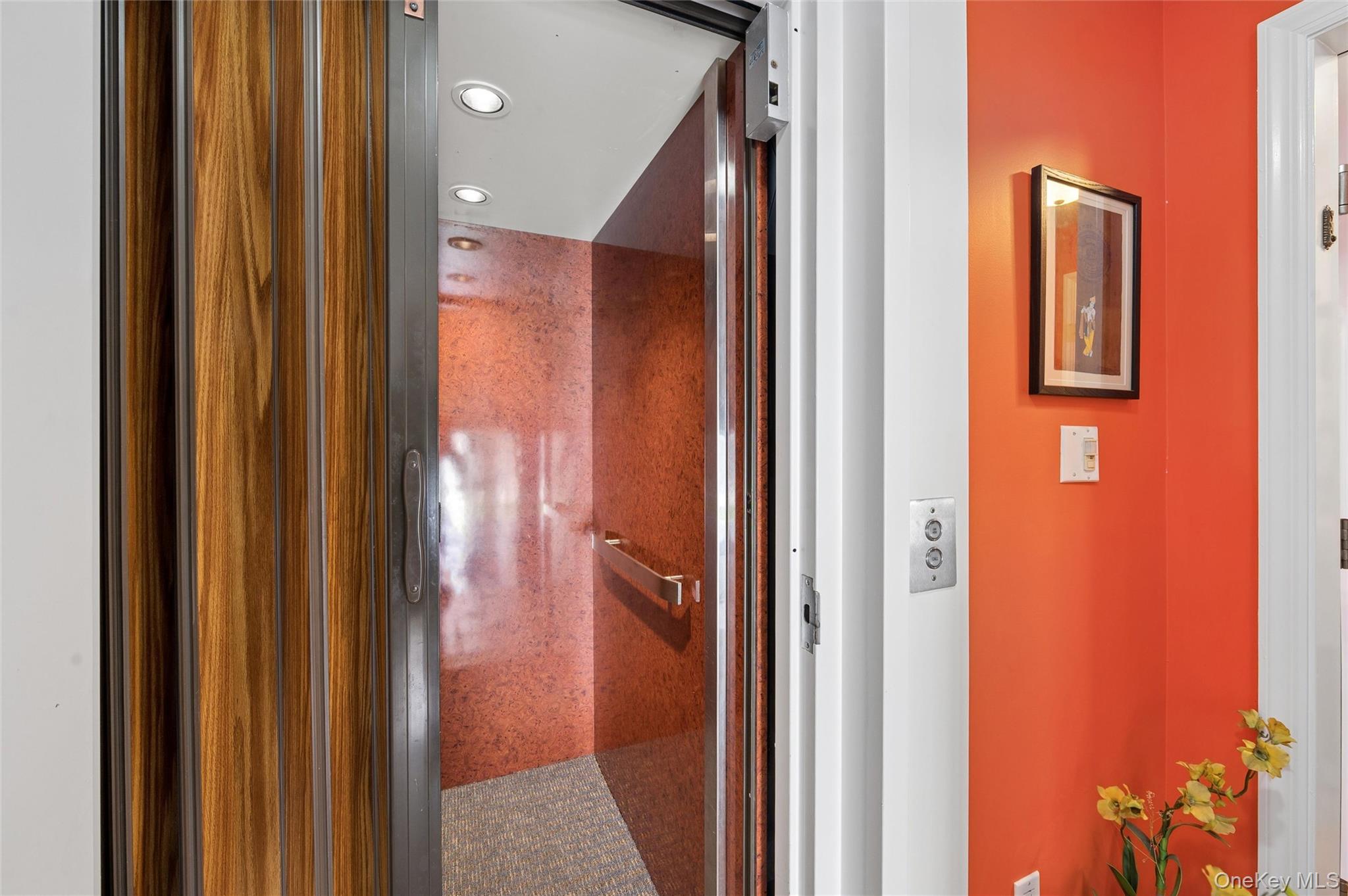 452 Oceanfront Unit: 102