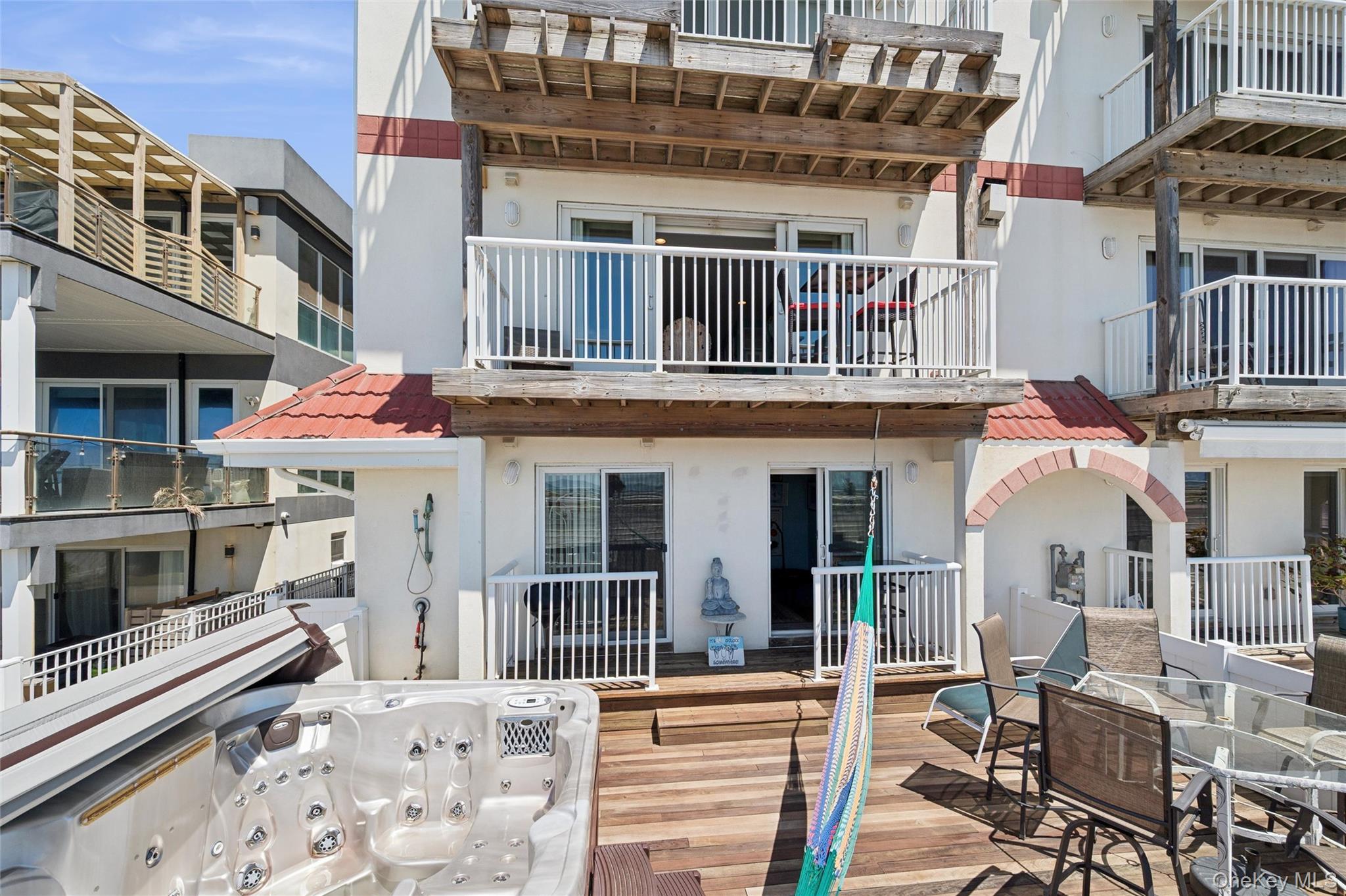 452 Oceanfront Unit: 102