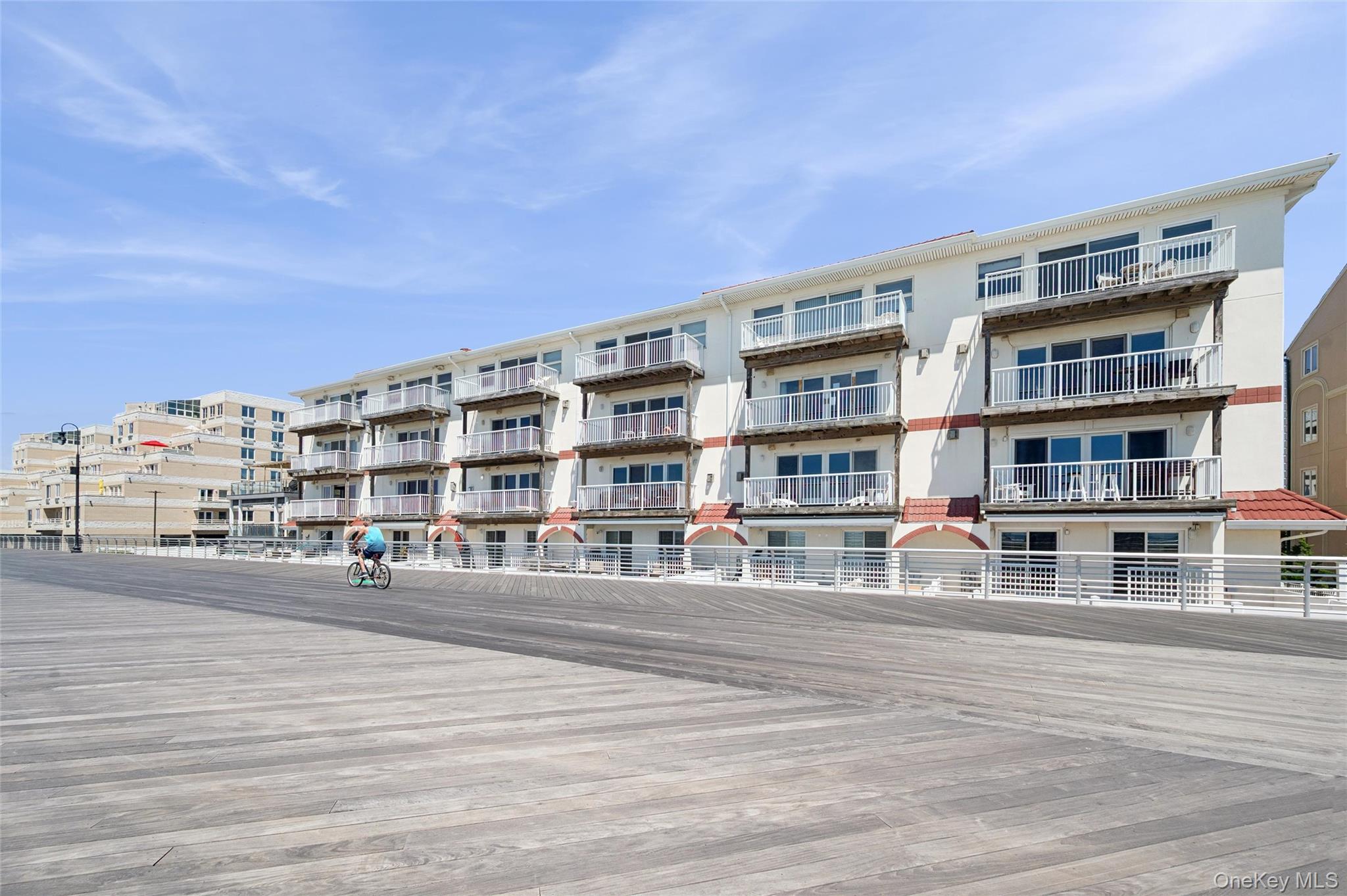 452 Oceanfront Unit: 102