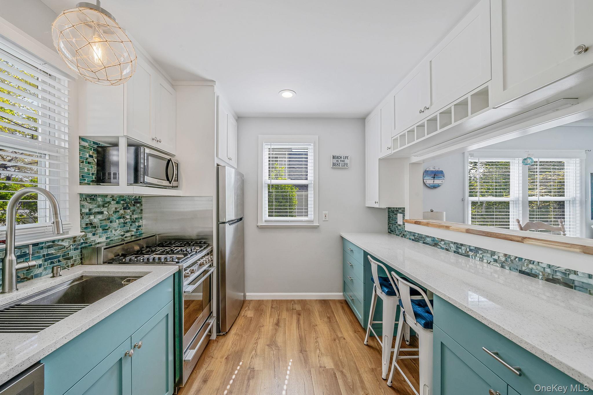 24 Locust Road