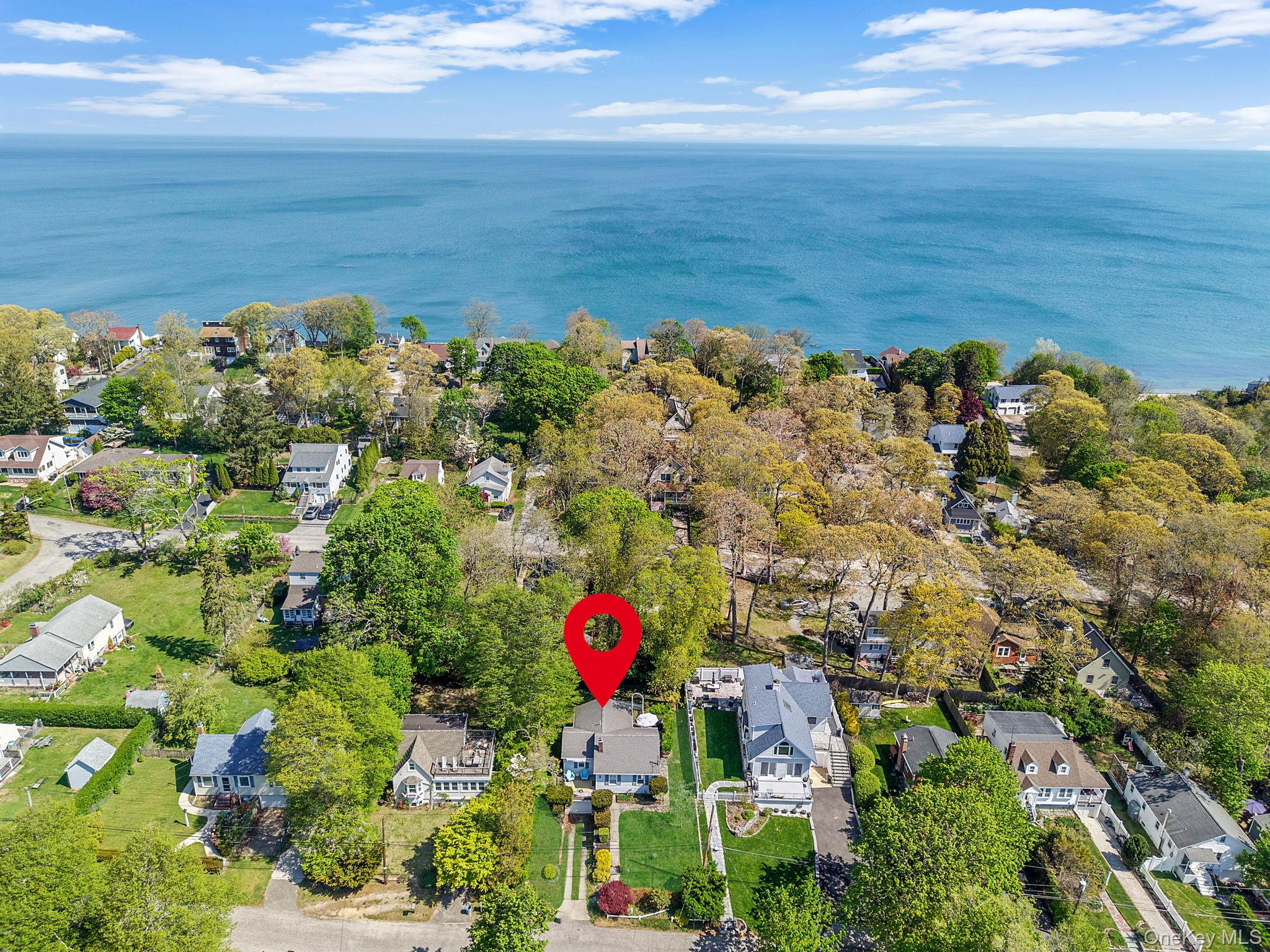 24 Locust Road