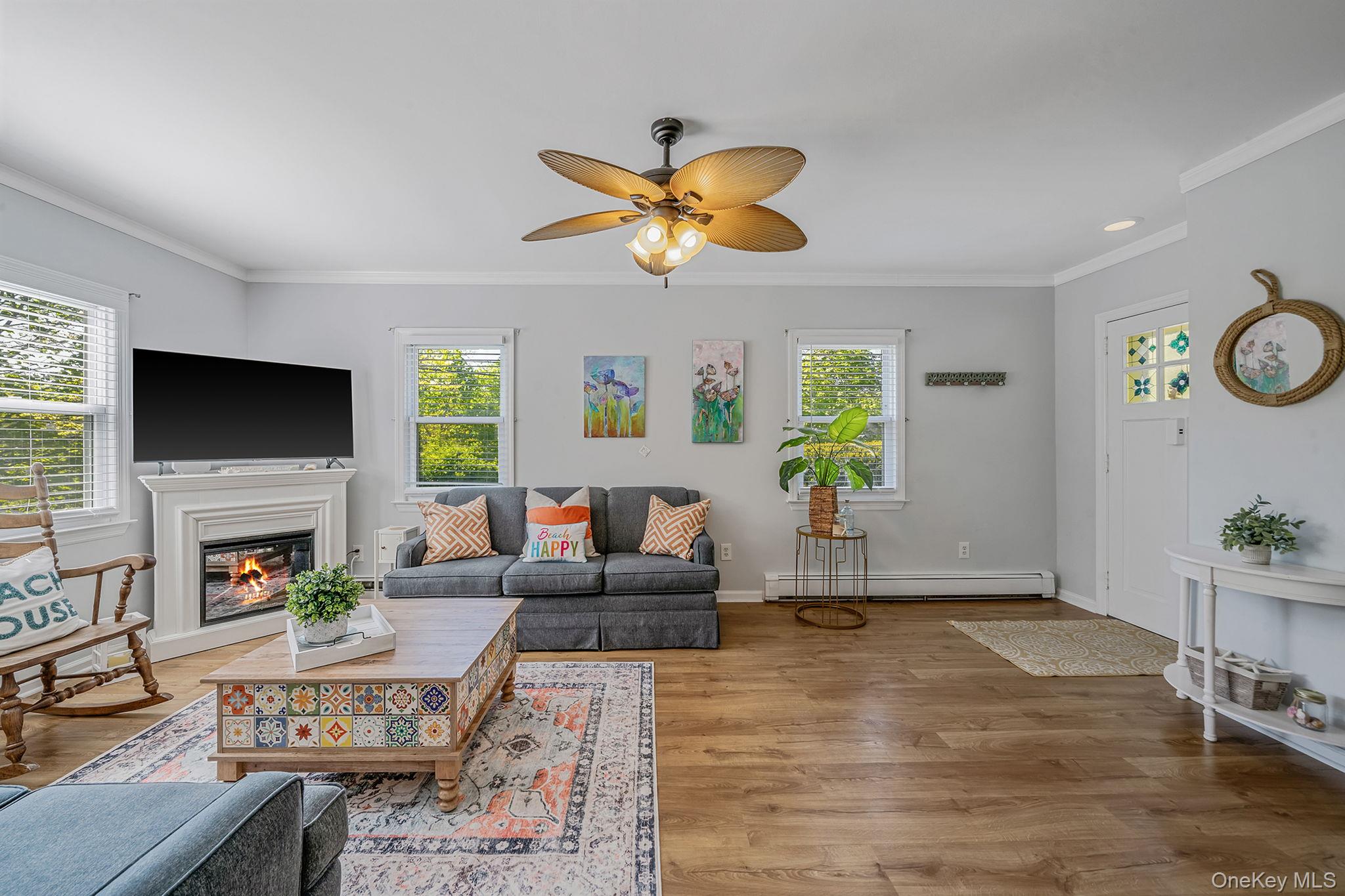 24 Locust Road