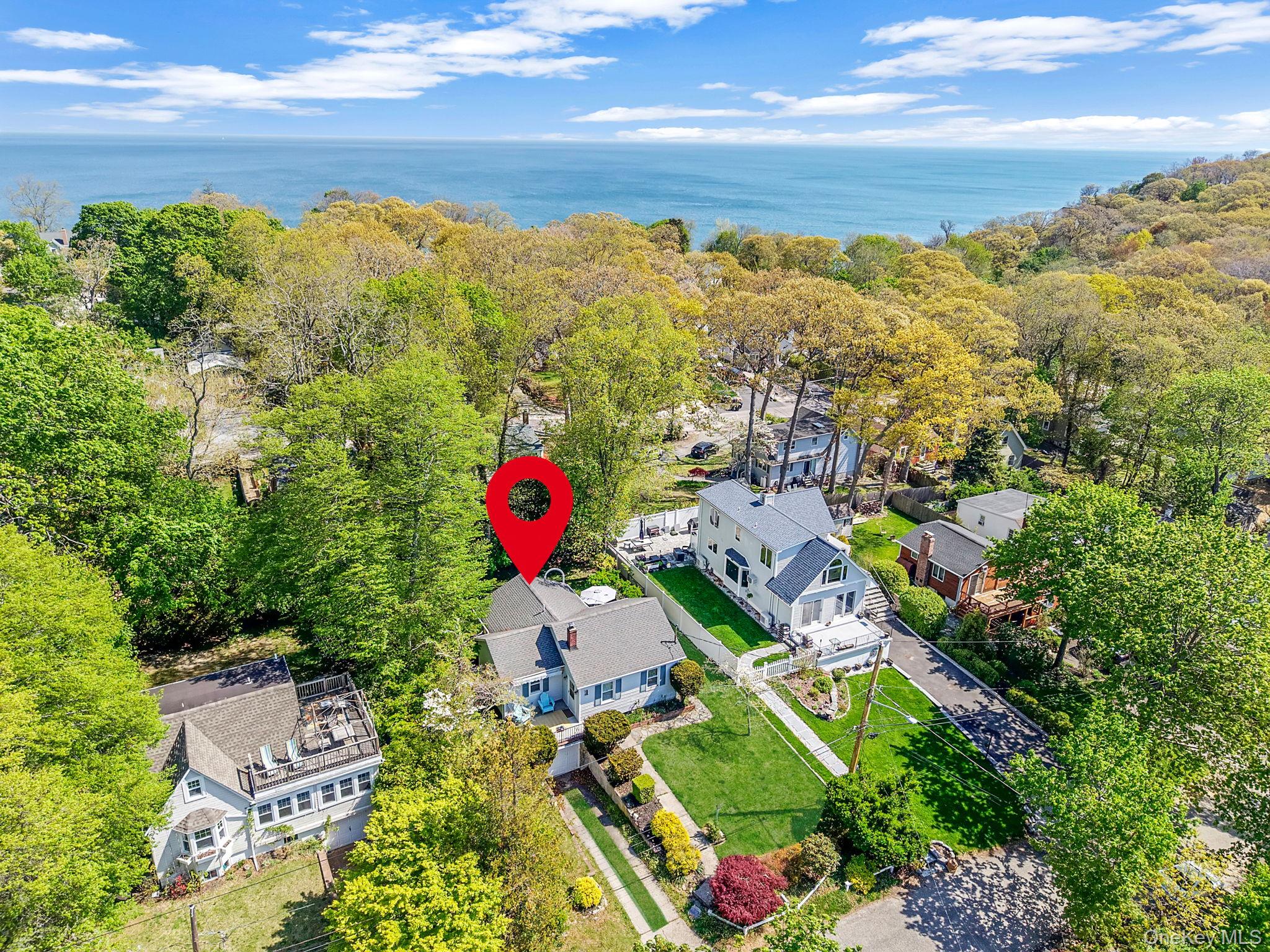 24 Locust Road