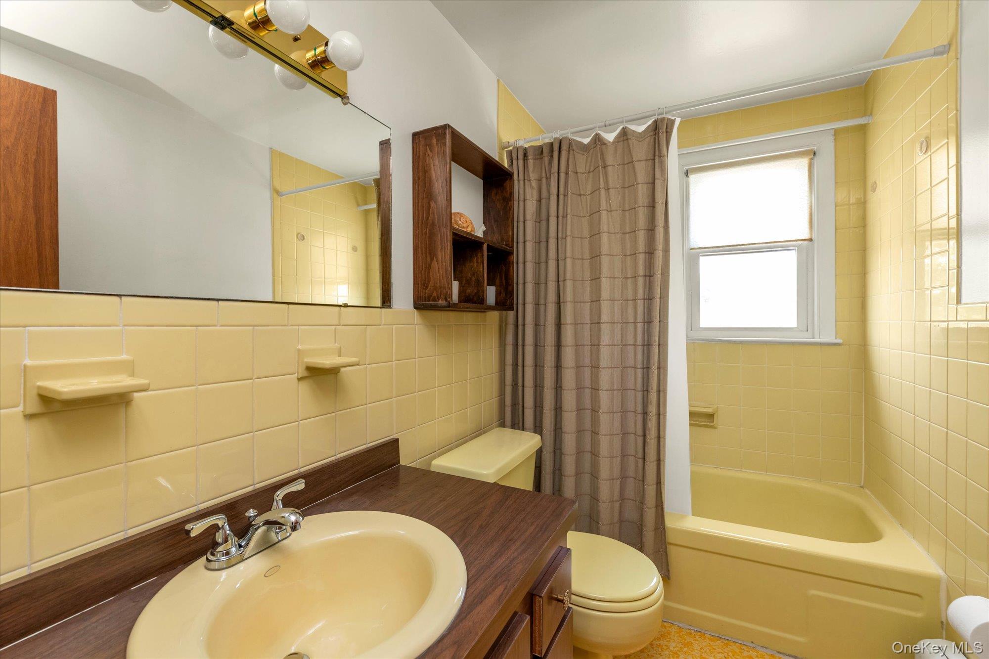 3 Avenue B