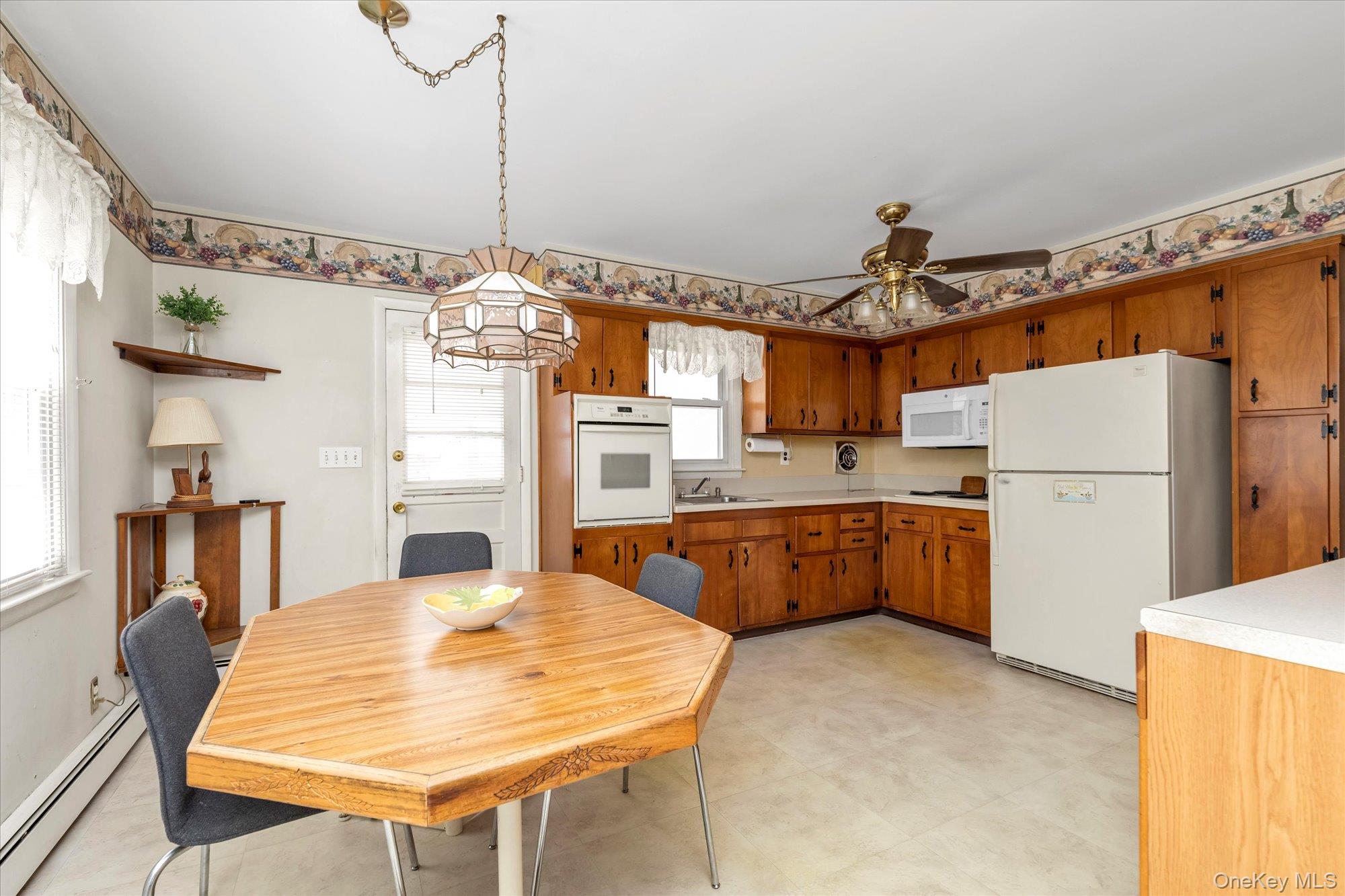 3 Avenue B