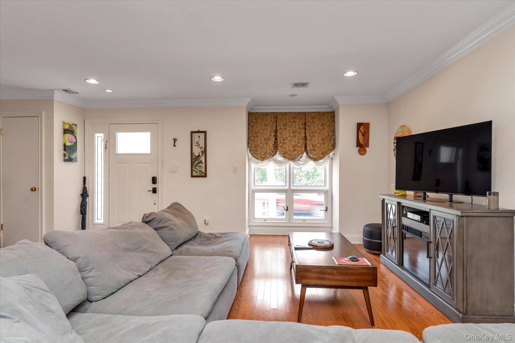 150 I U Willets Road