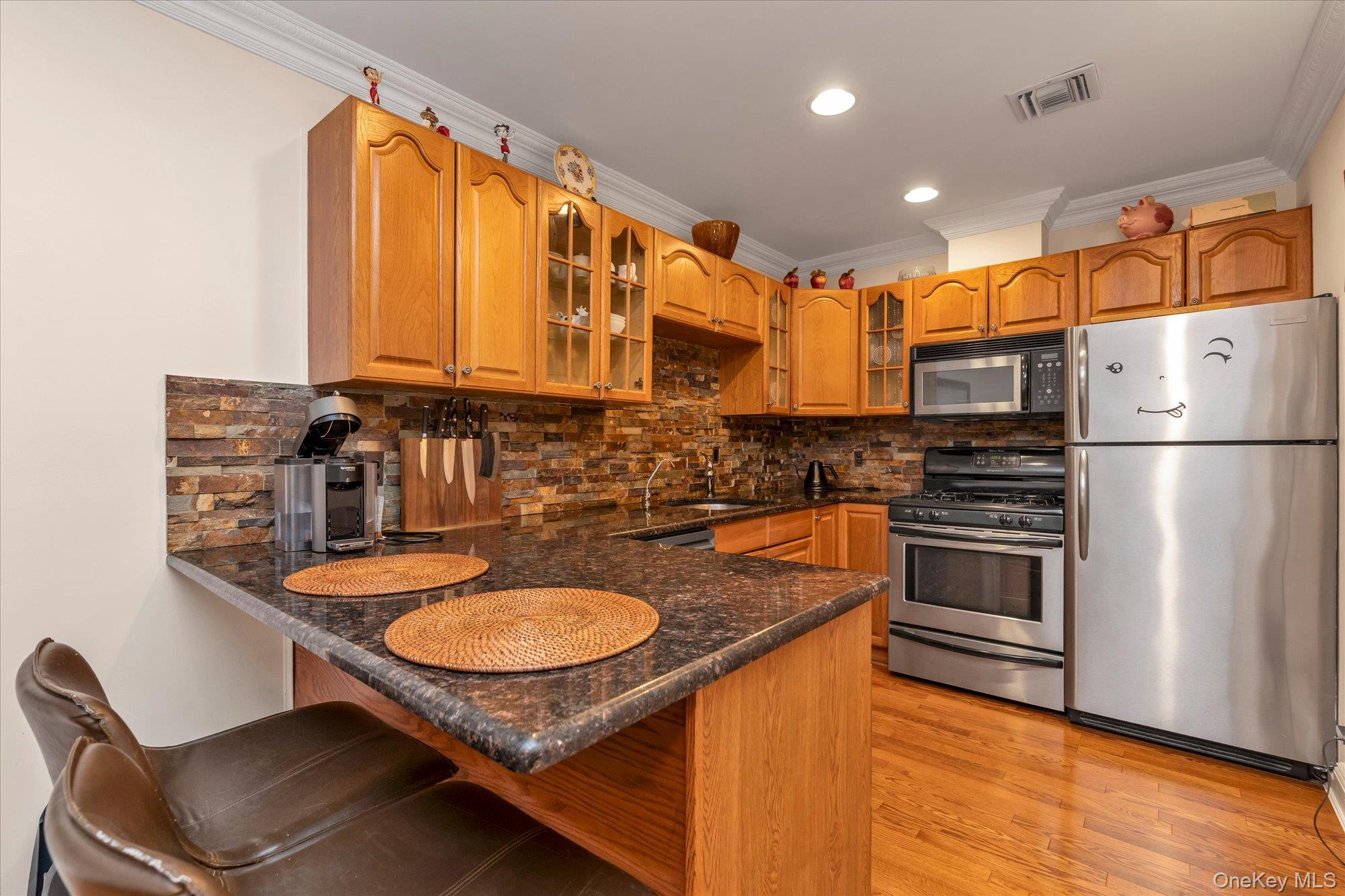 150 I U Willets Road