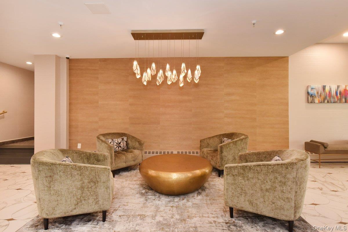 40 STONER Avenue Unit: 01