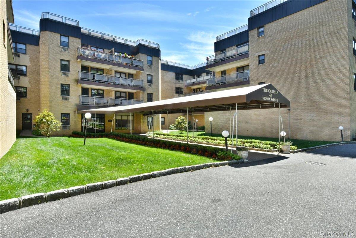 40 STONER Avenue Unit: 01