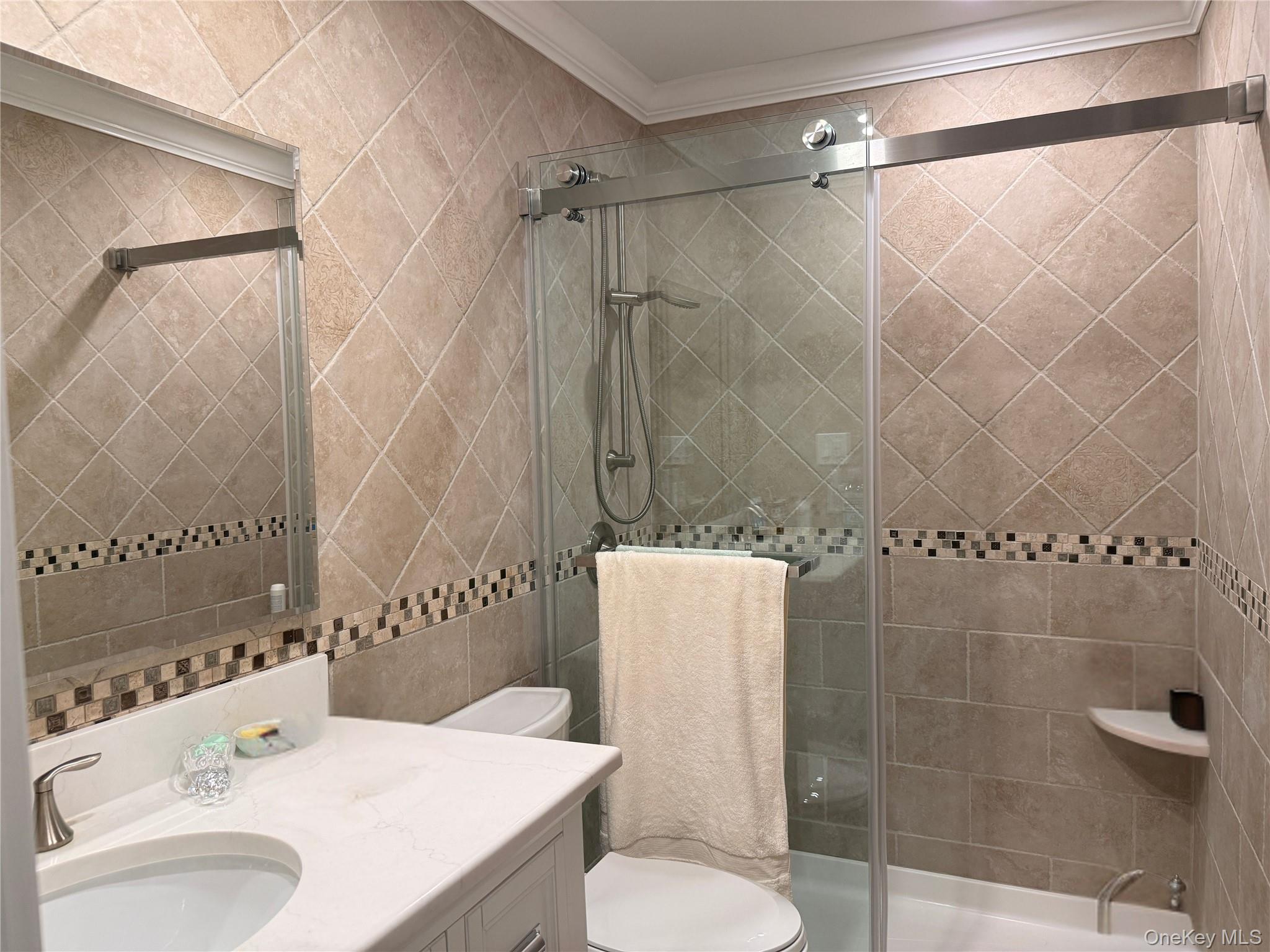12 Harbour Lane Unit: 8A