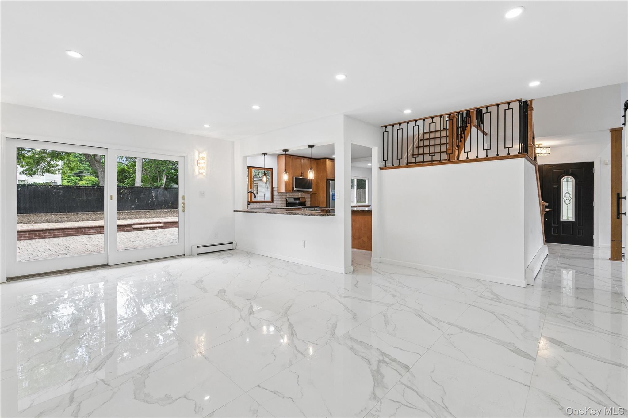 19 Nixon Street