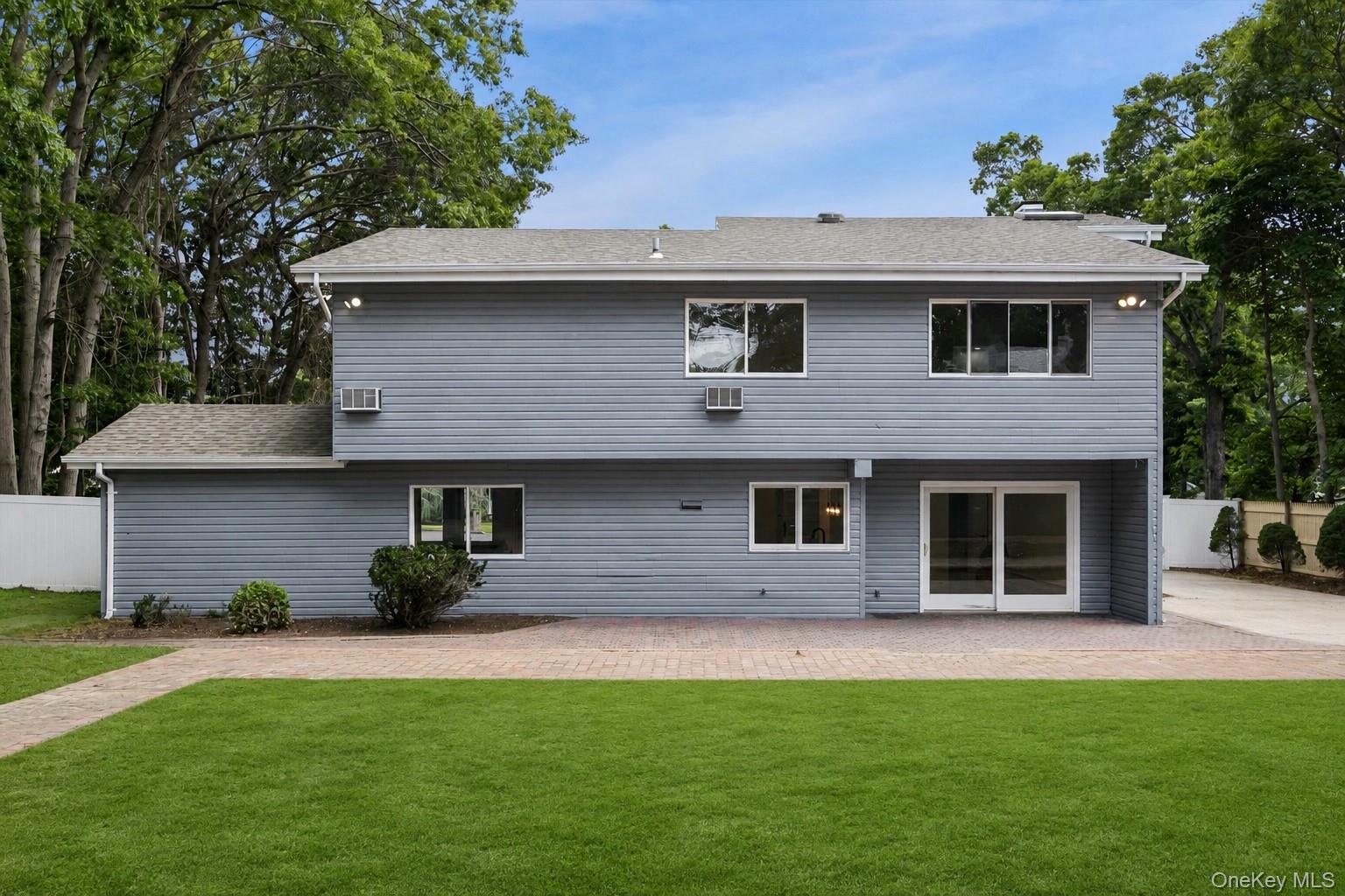 19 Nixon Street
