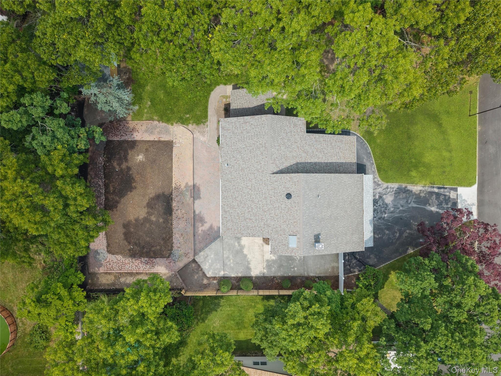 19 Nixon Street