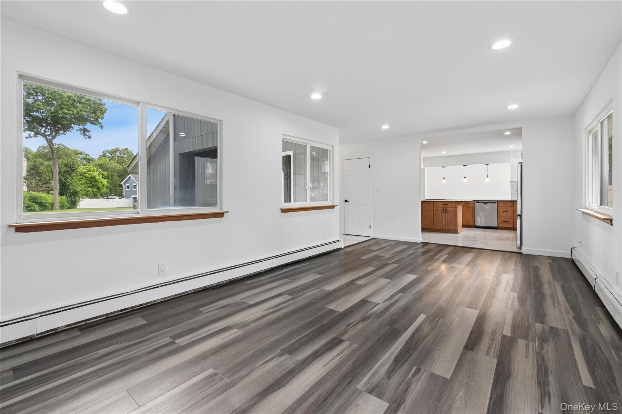 19 Nixon Street