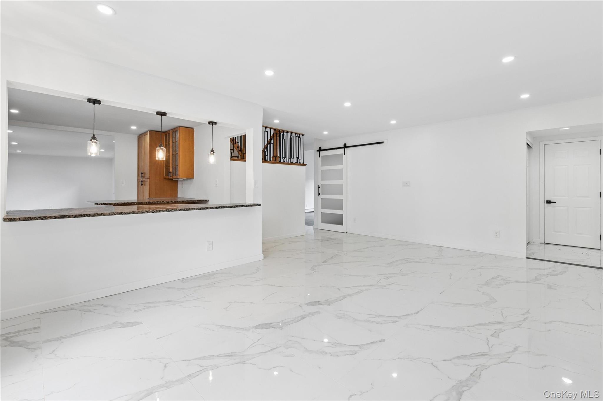 19 Nixon Street
