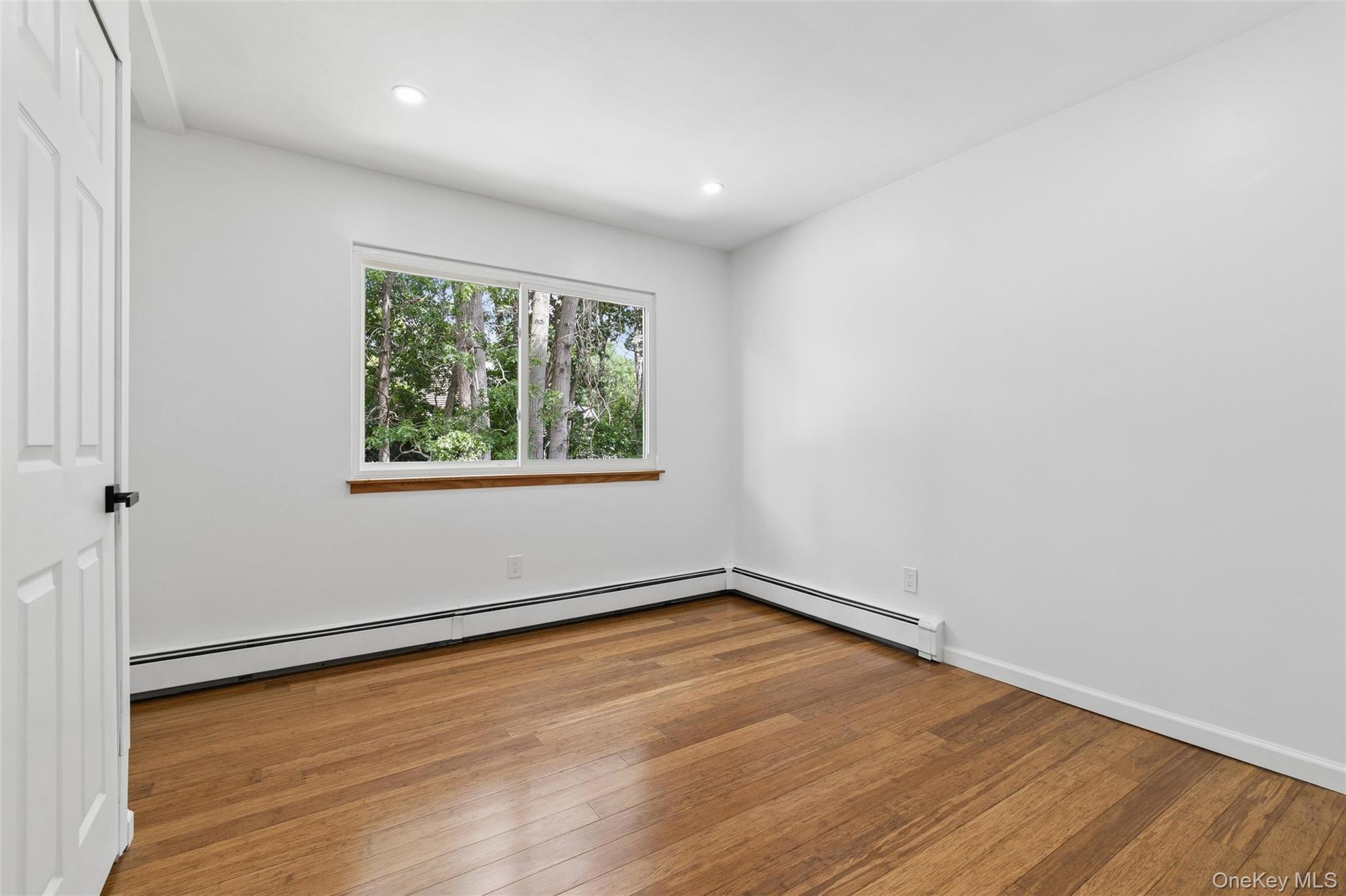 19 Nixon Street
