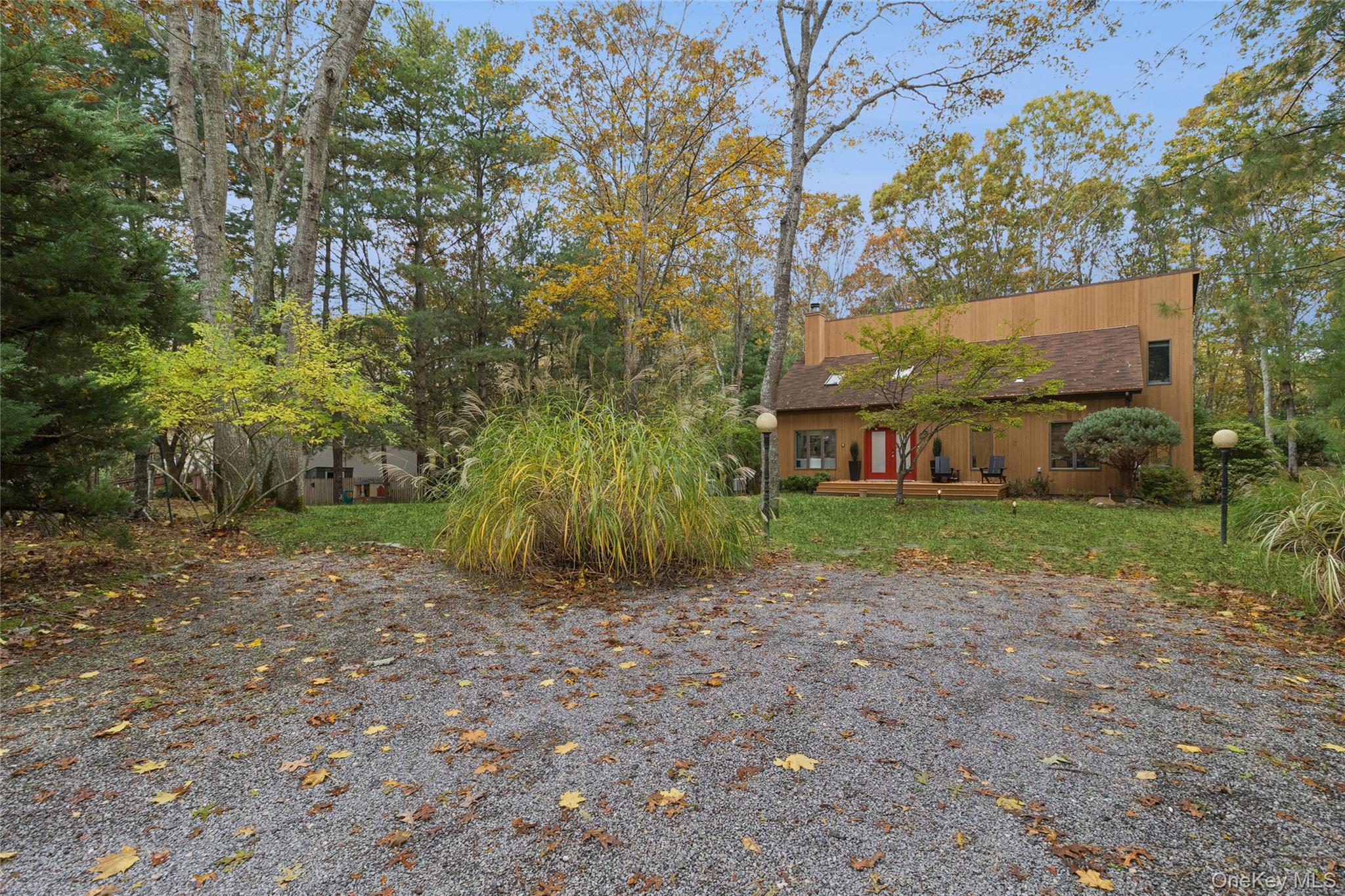 15 Mount Misery Drive