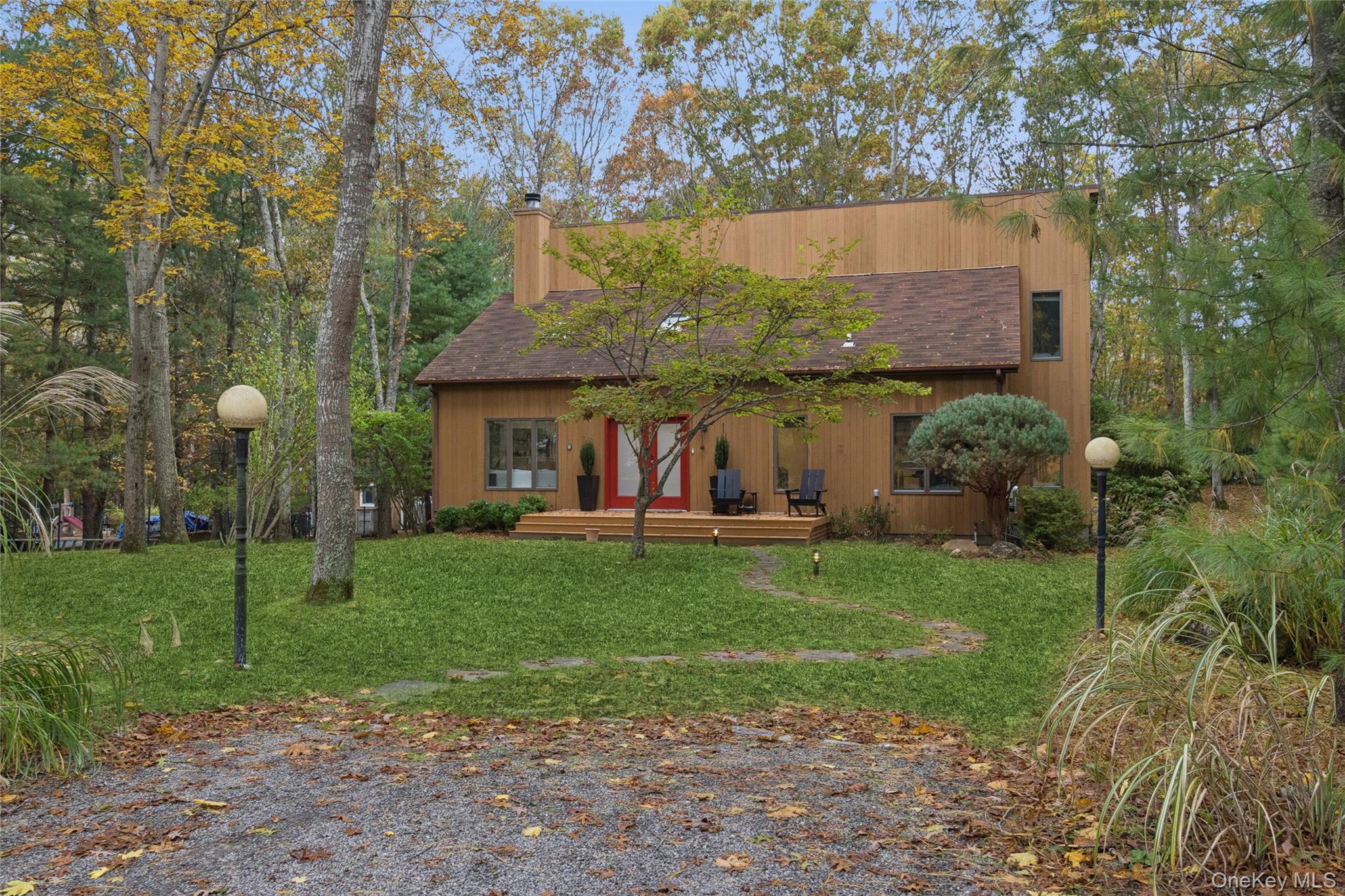 15 Mount Misery Drive