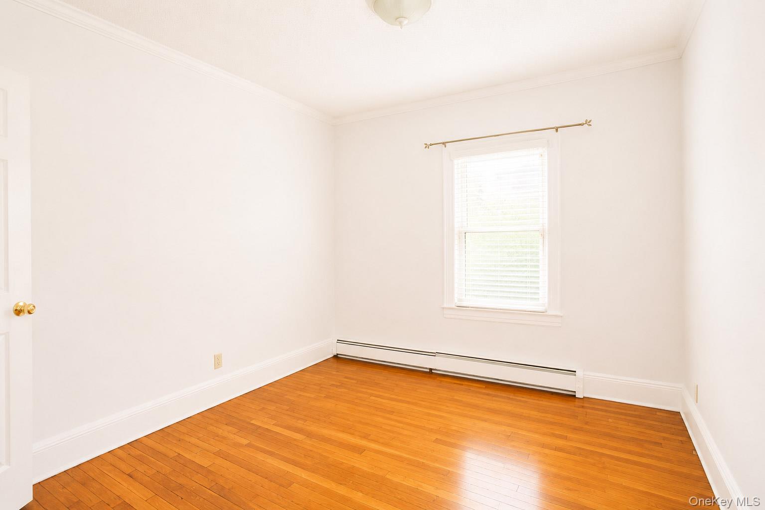 15 W Walnut Street
