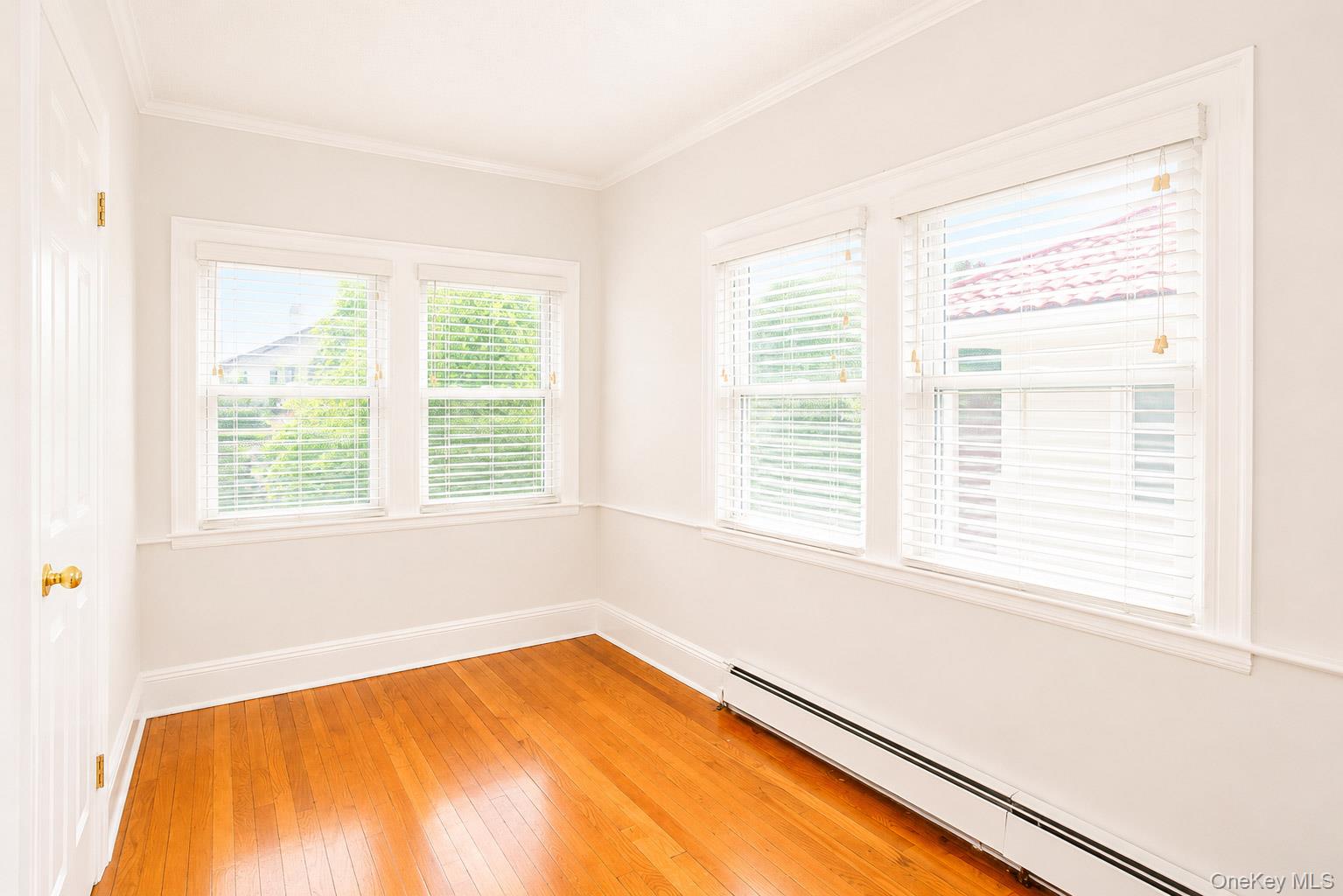 15 W Walnut Street